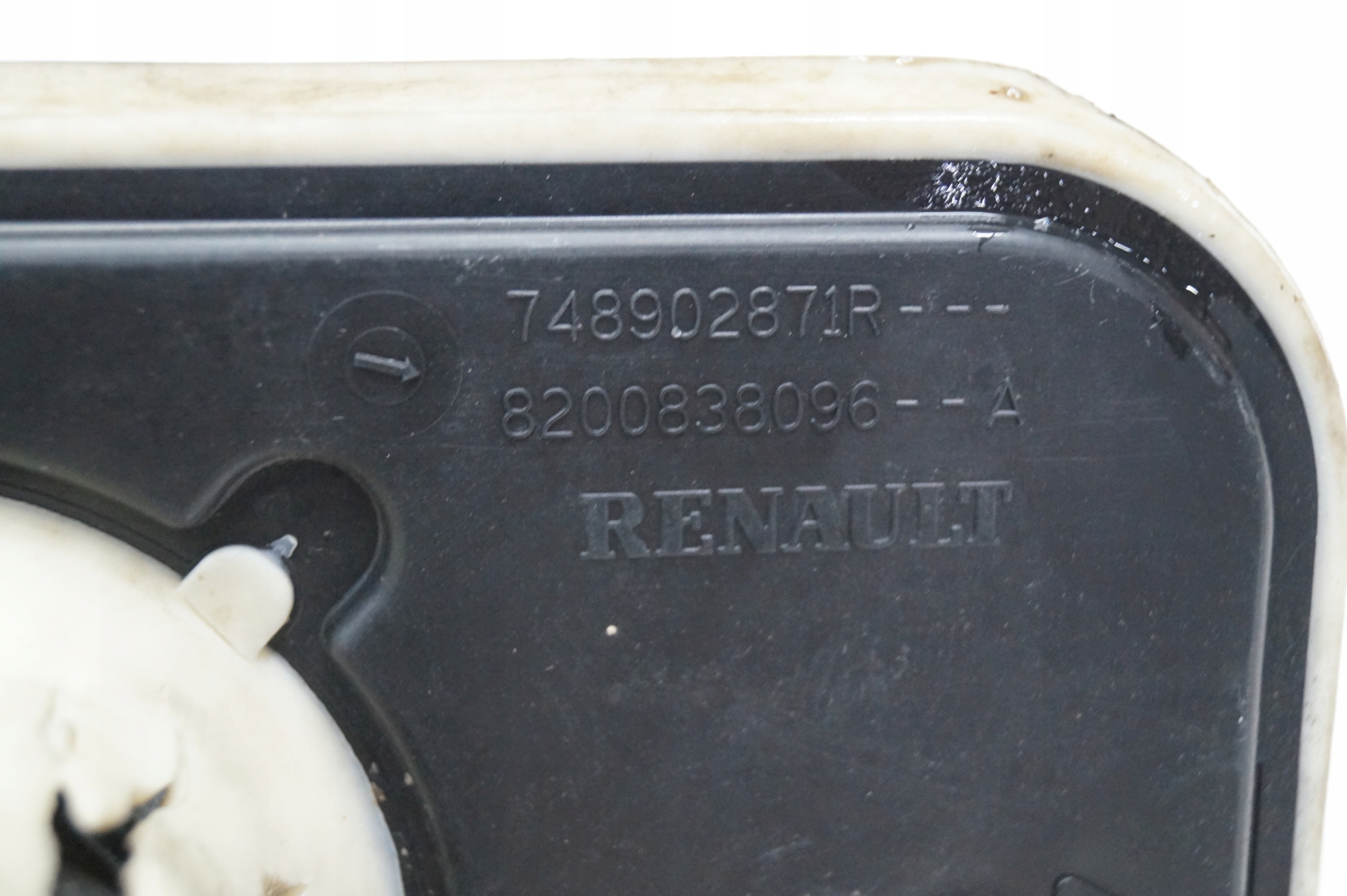 WLEW WĄŻ WĘŻE ADBLUE RENAULT TRAFIC OPEL VIVARO Typ silnika Diesel