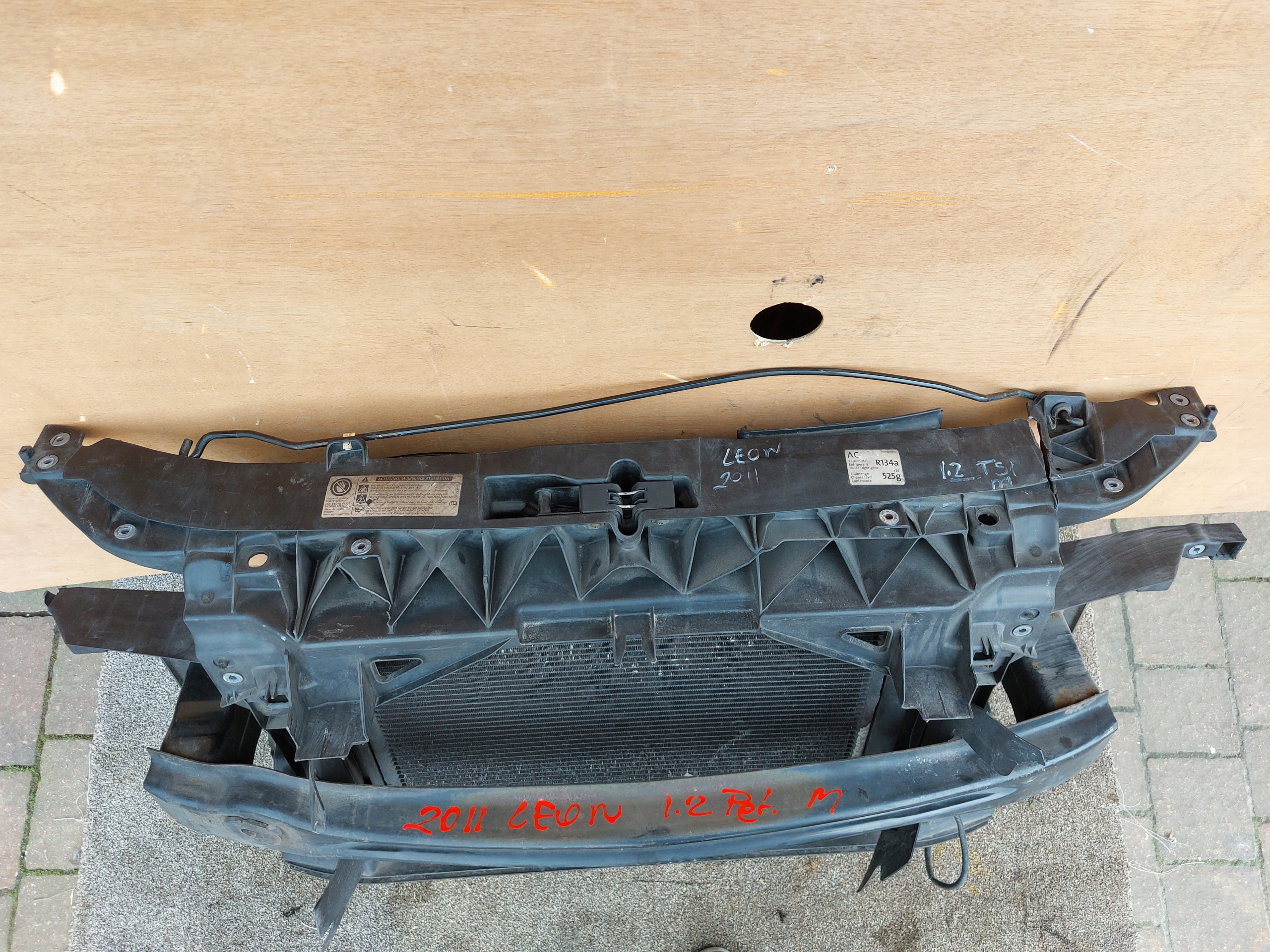 support panel for radiators SEAT LEON II LIFT 1.2 TSI complete
