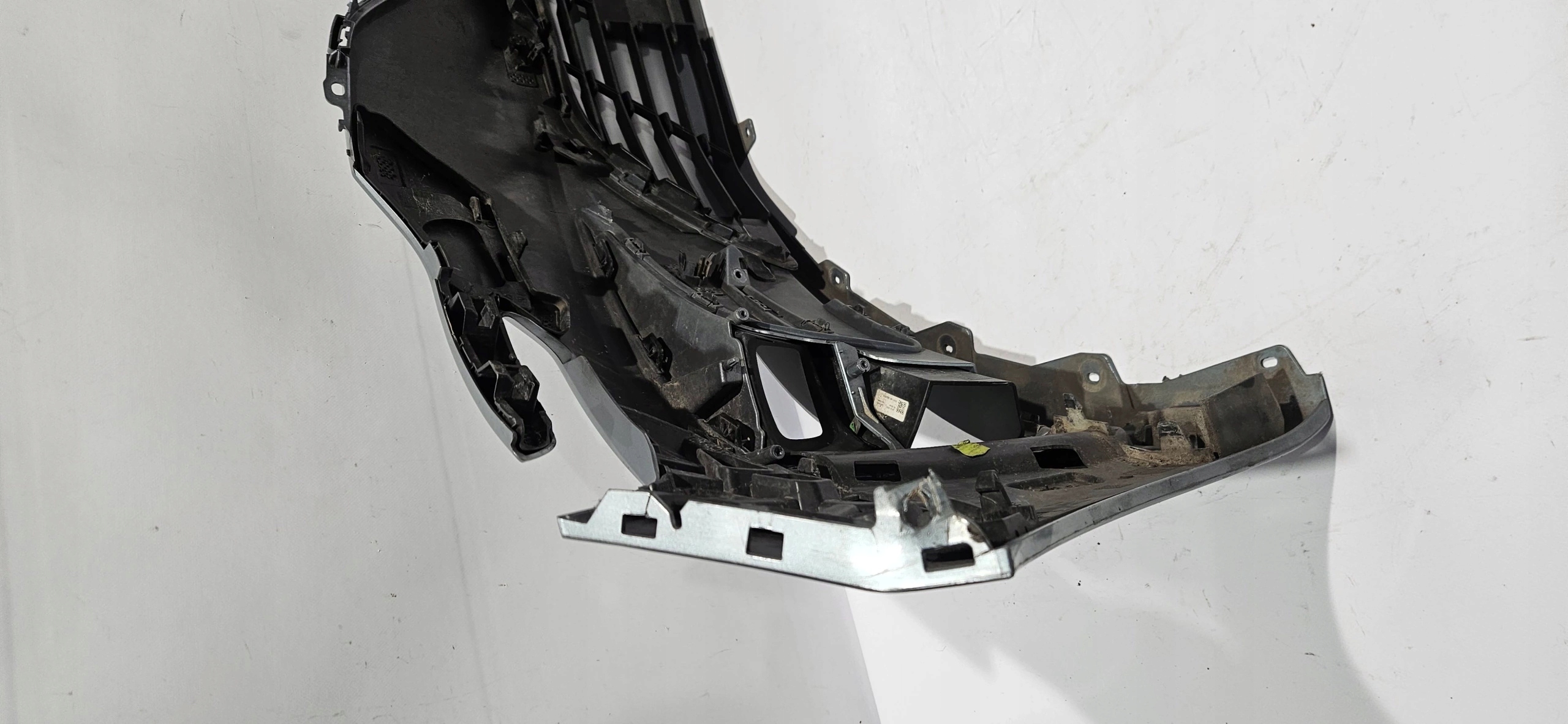 front bumper RENAULT MEGANE IV LIFT 21- PDC original 620220472R