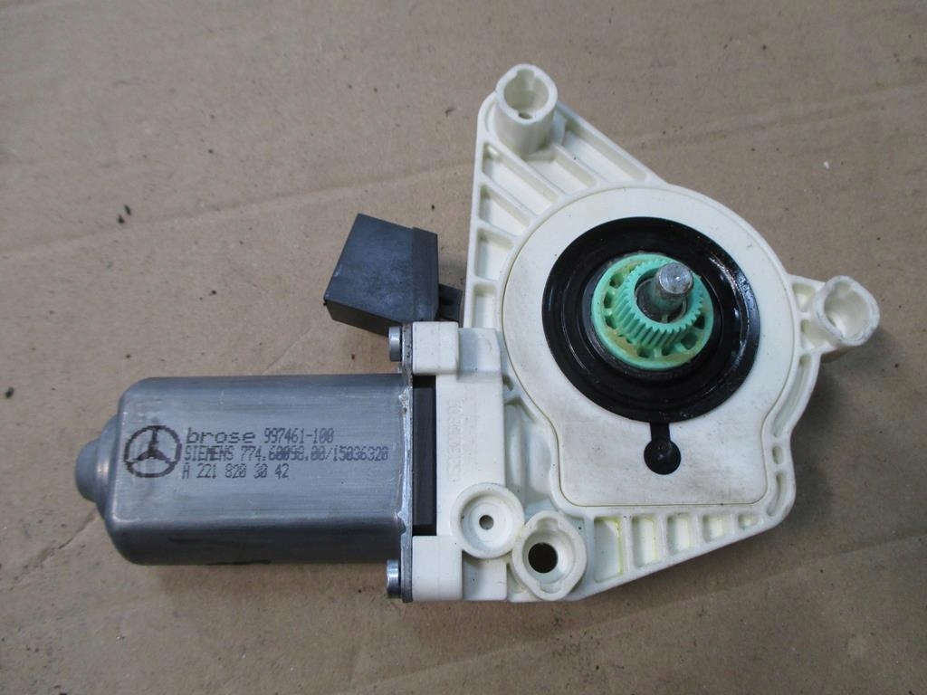 MERCEDES S W221 05- SILNICZEK SZYBY A2218203042 PT