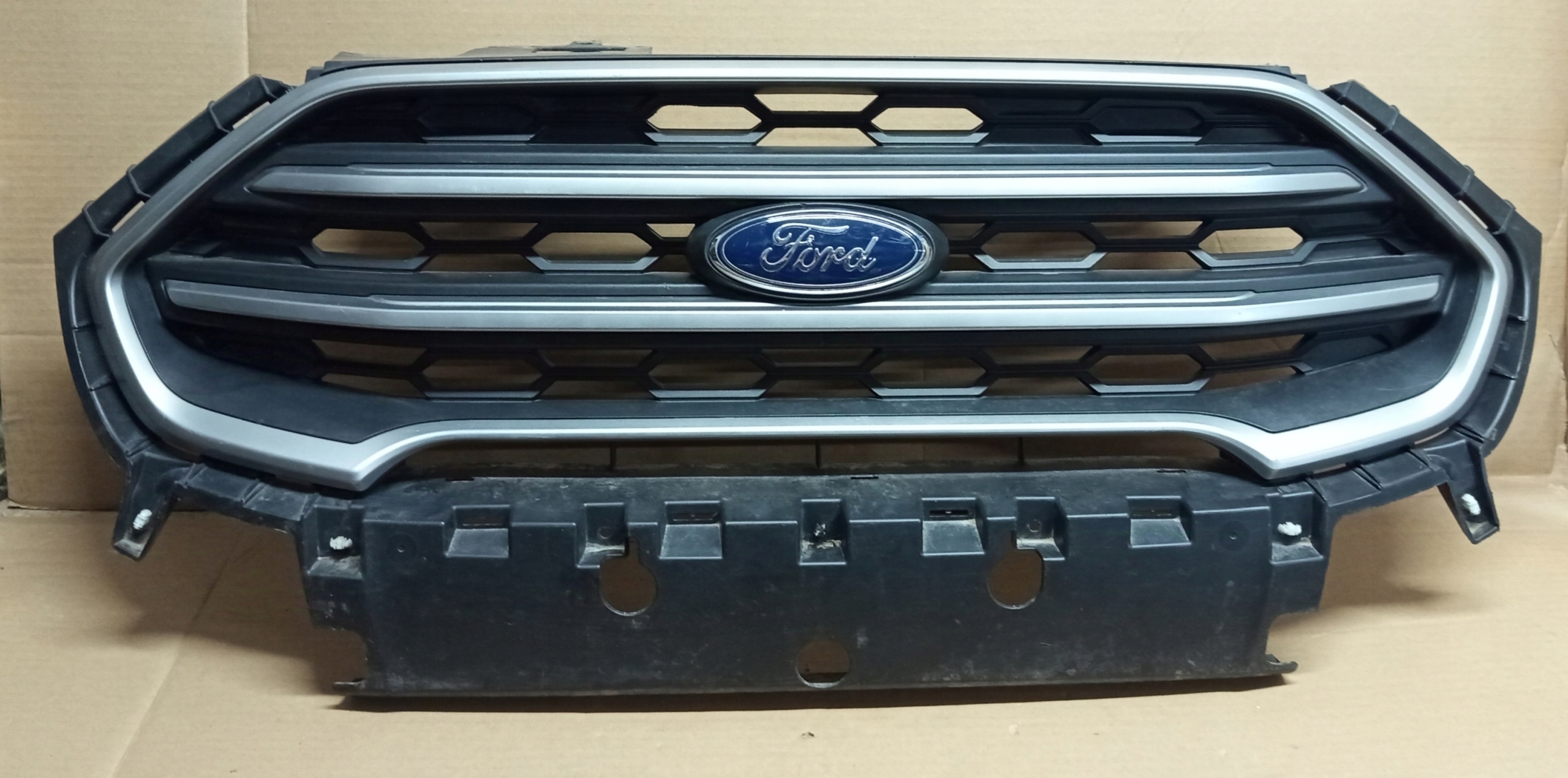 Ford EcoSport Kühlergrill FRONTGRILL Kühlergitter - Thumbnail 1