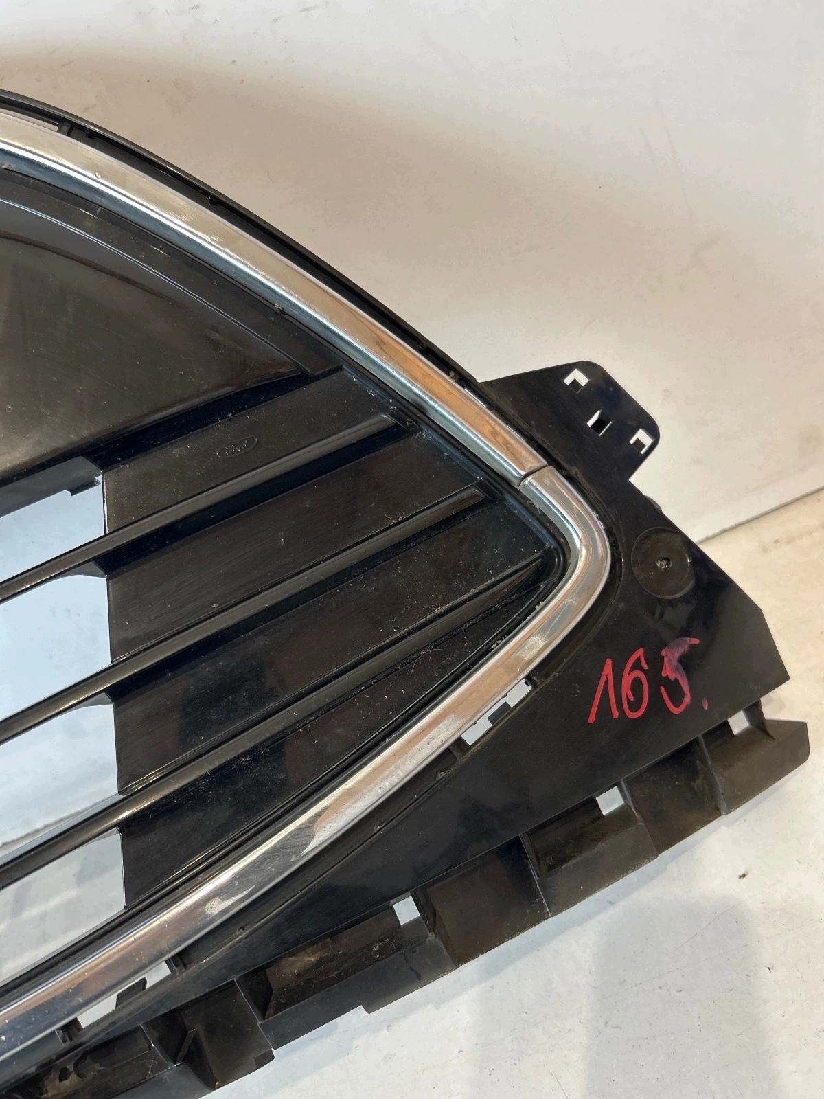 Grill Lüftungsgitter mitte der Stoßstange Ford S-Max Mk1 lift