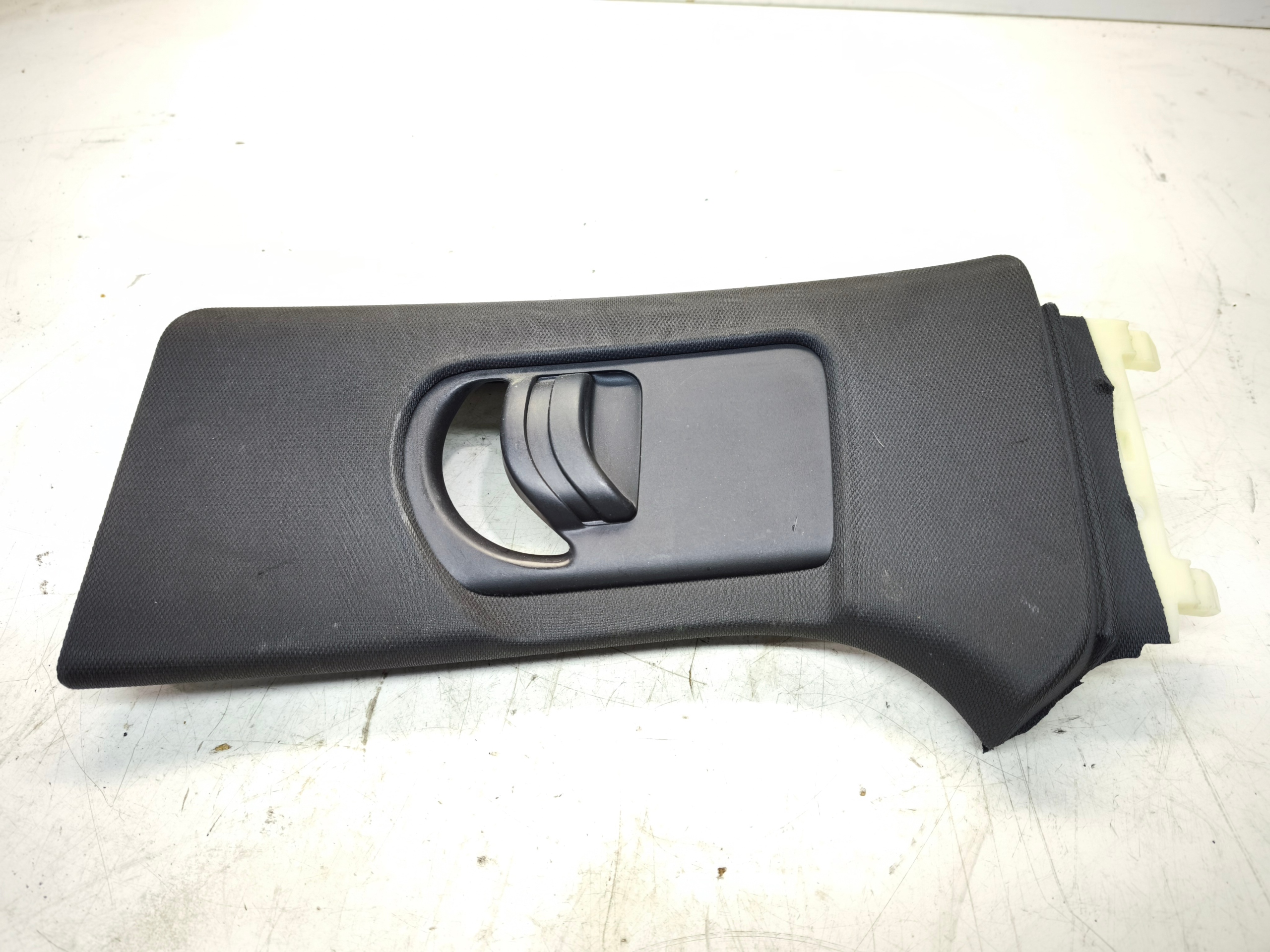 cover SLUPKA B left black S LINE AUDI A3 8V 8V3867243