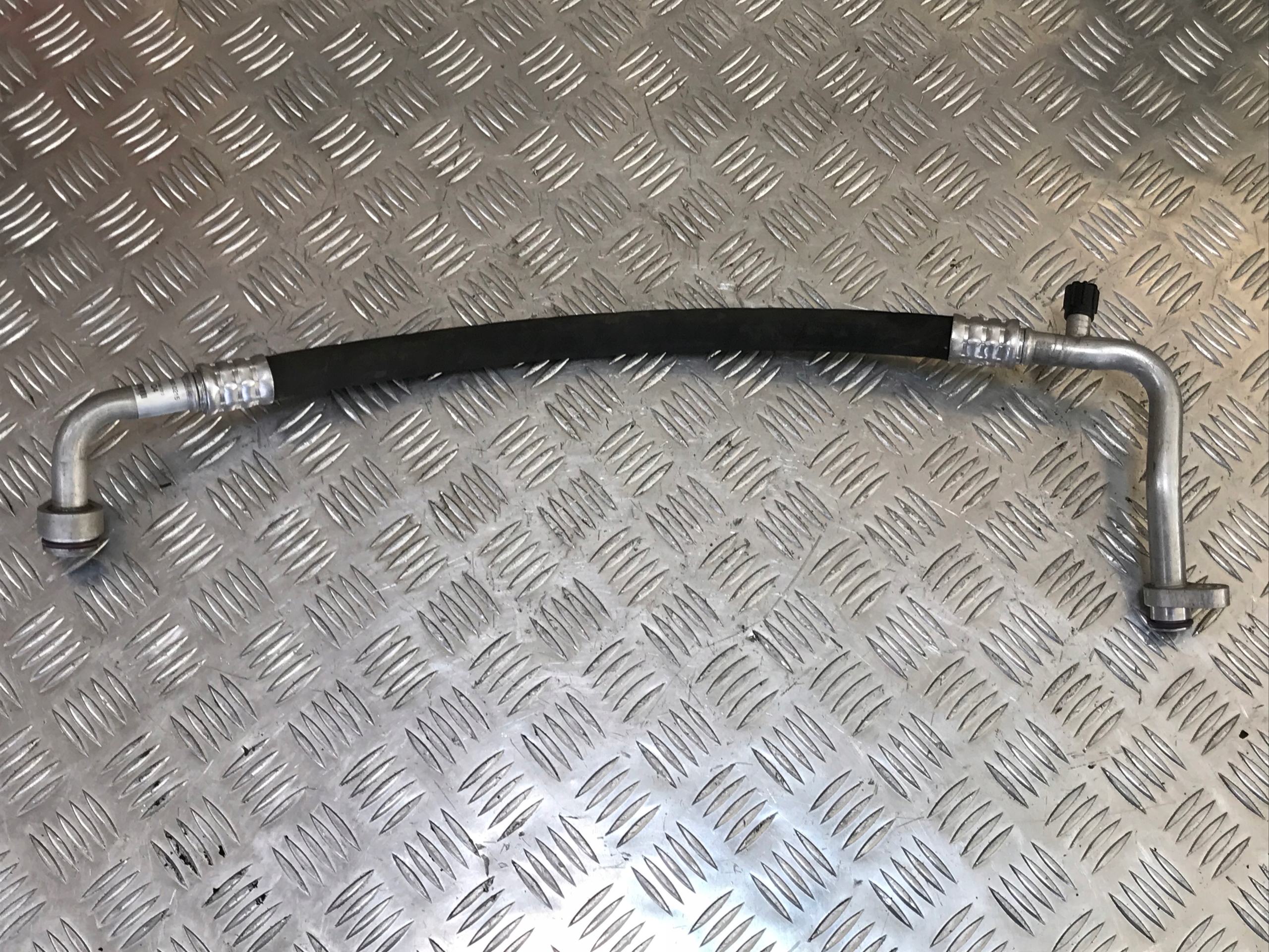 A2468300215 - Кабель кондиционера Mercedes-Benz OE 2468300215