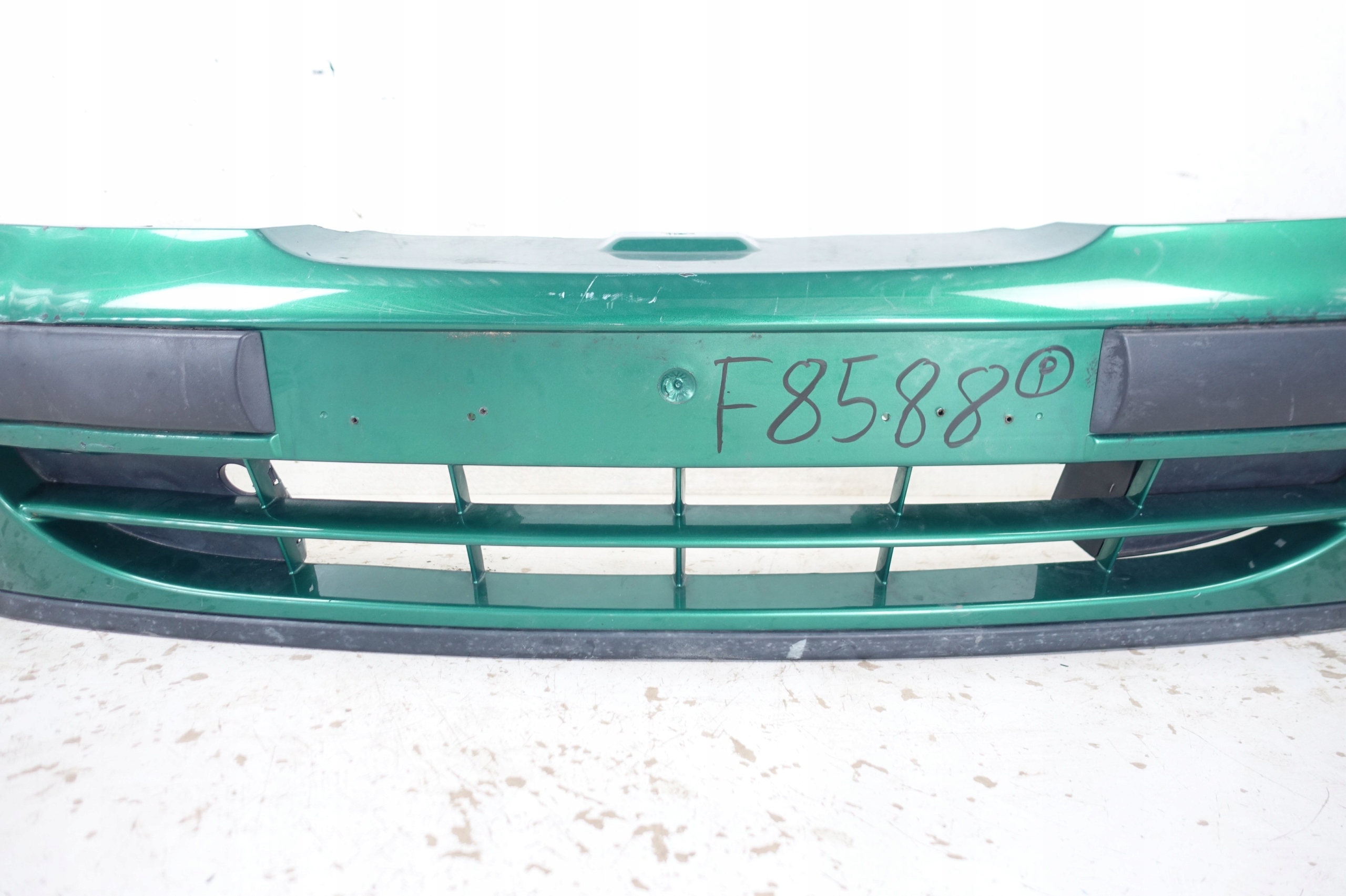 RENAULT MEGANE and LIFT 1999- bumper front front 7700427561