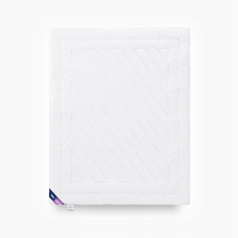 Letní přikrývka antialergická 200x220 z francouzského mikrovlákna