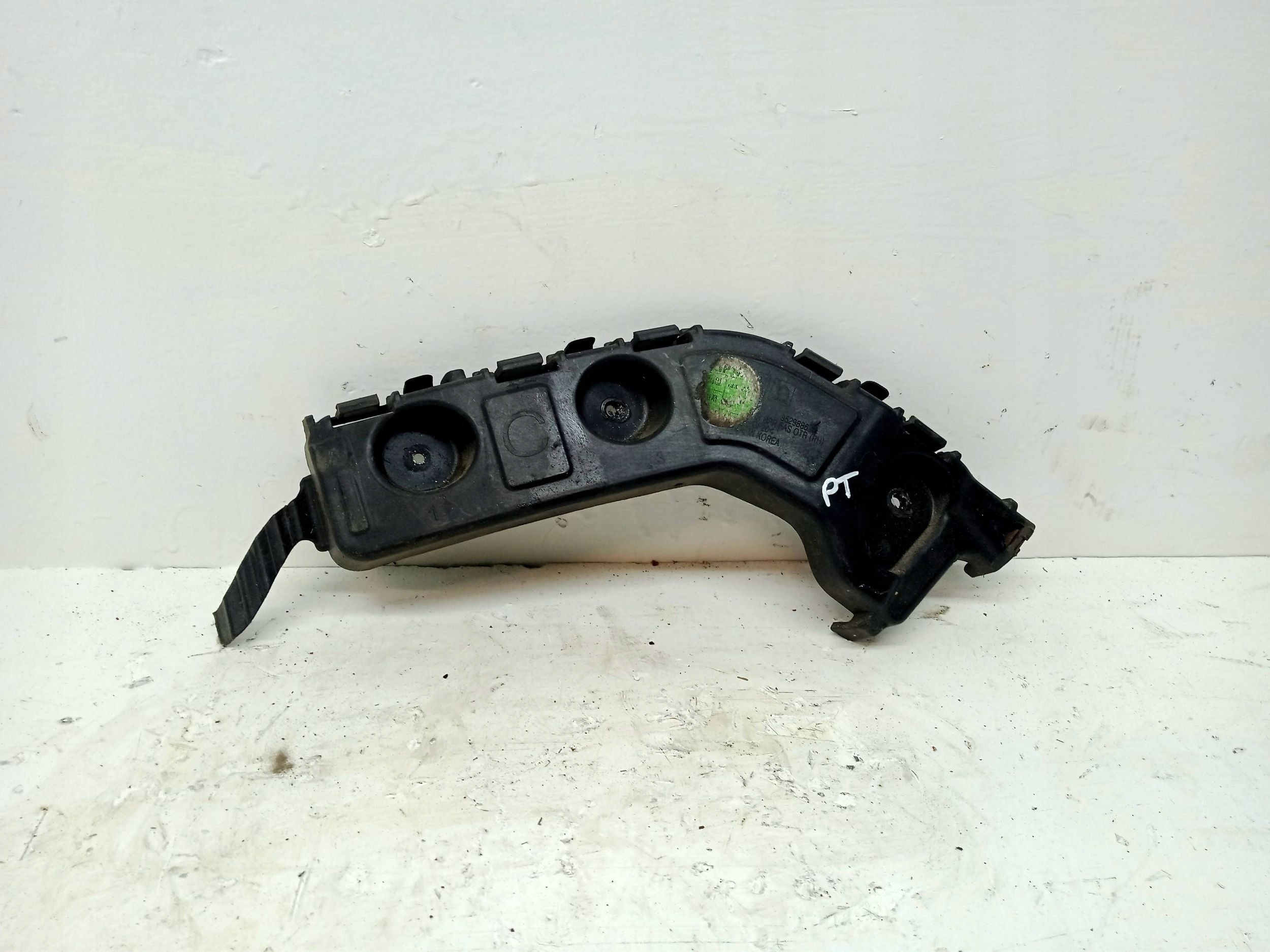 CHEVROLET TRAX bumper bracket right rear part 2013R