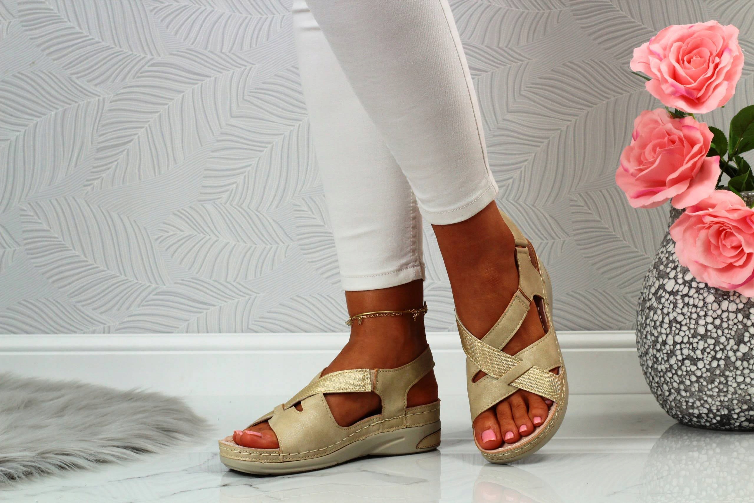 SANDAŁY DAMSKIE SKÓRA PROFILOWANE SZYTE NA RZEPY Rozmiar 38