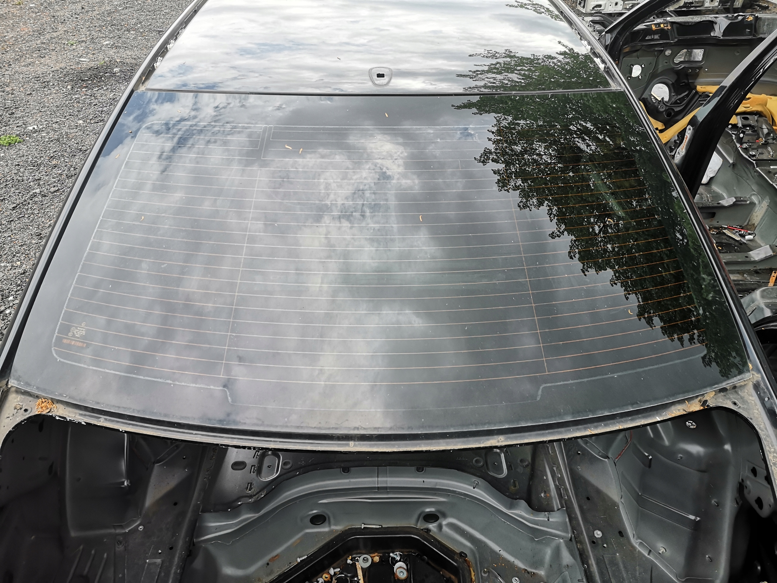 MERCEDES C Class W204 заднее стекло седан