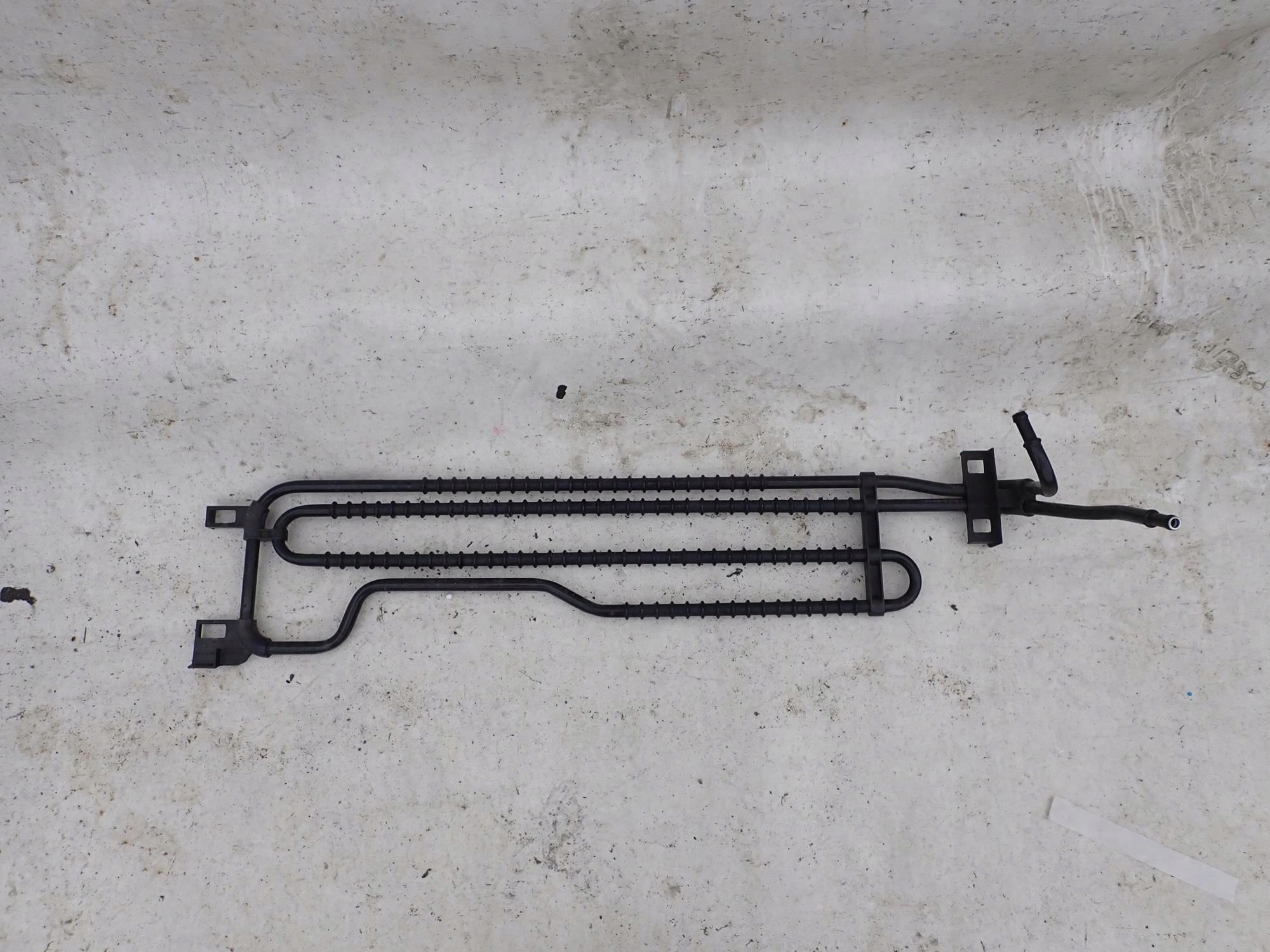 MERCEDES C-KLASA W204 07-14 Radiatore / Raffreddatore SERVOSTERZO