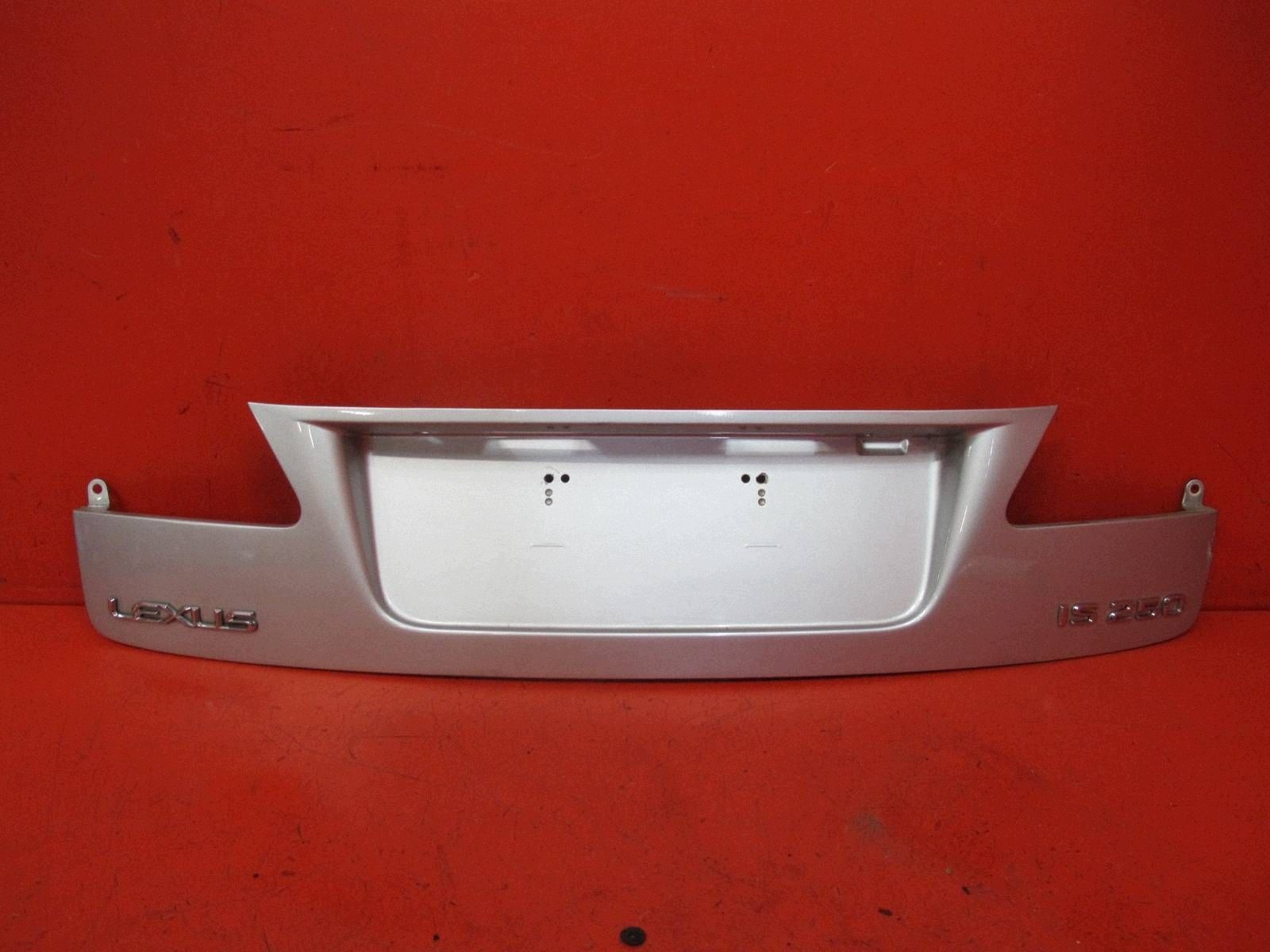 LEXUS IS II 2 E2 05-12 cap bonnet boot rear part rear SREBRNA 1G1