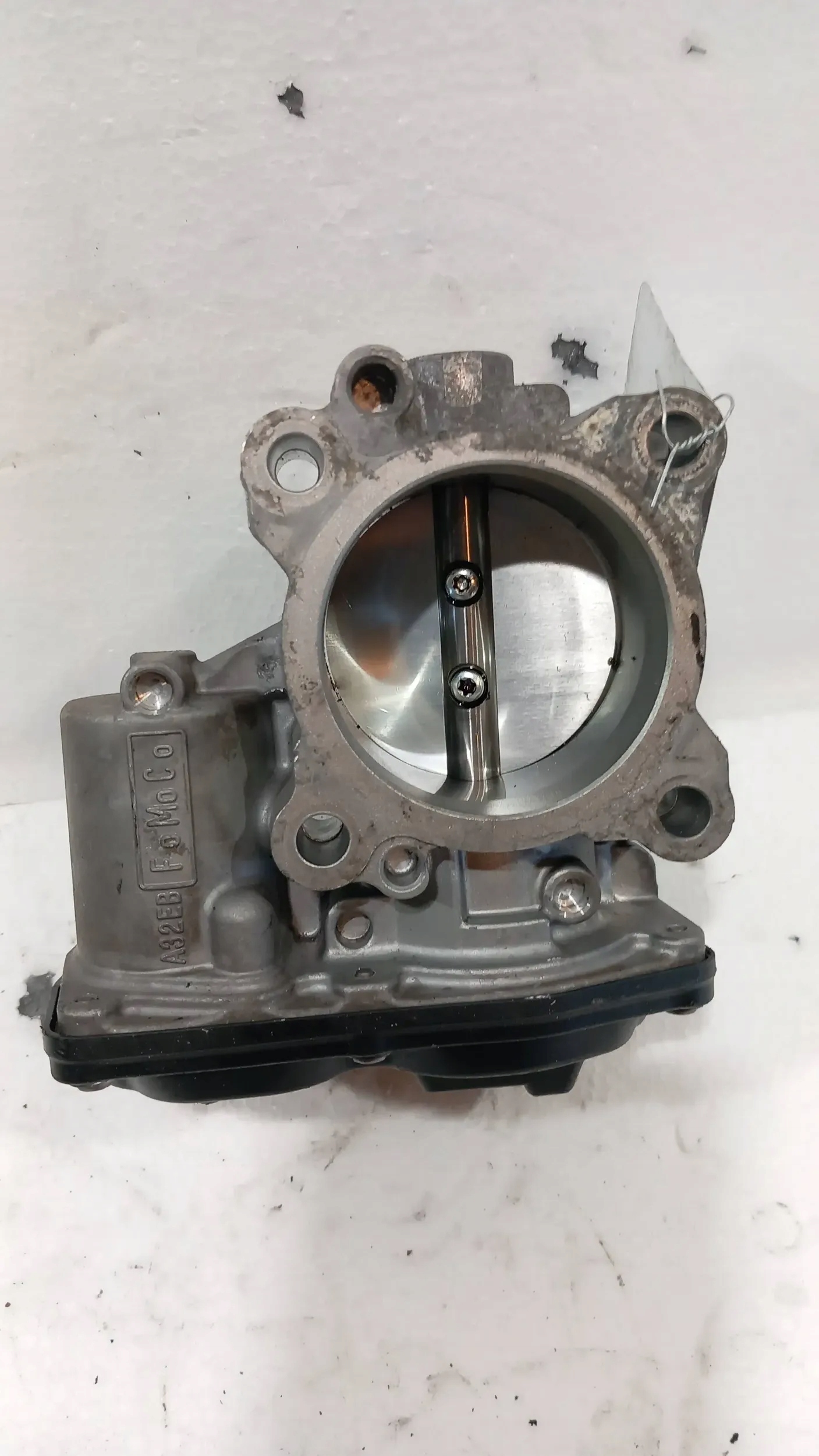 Valvola a farfalla DS7G-9F991-BB Focus MK3 Kuga MK2 1.5 Ecoboost