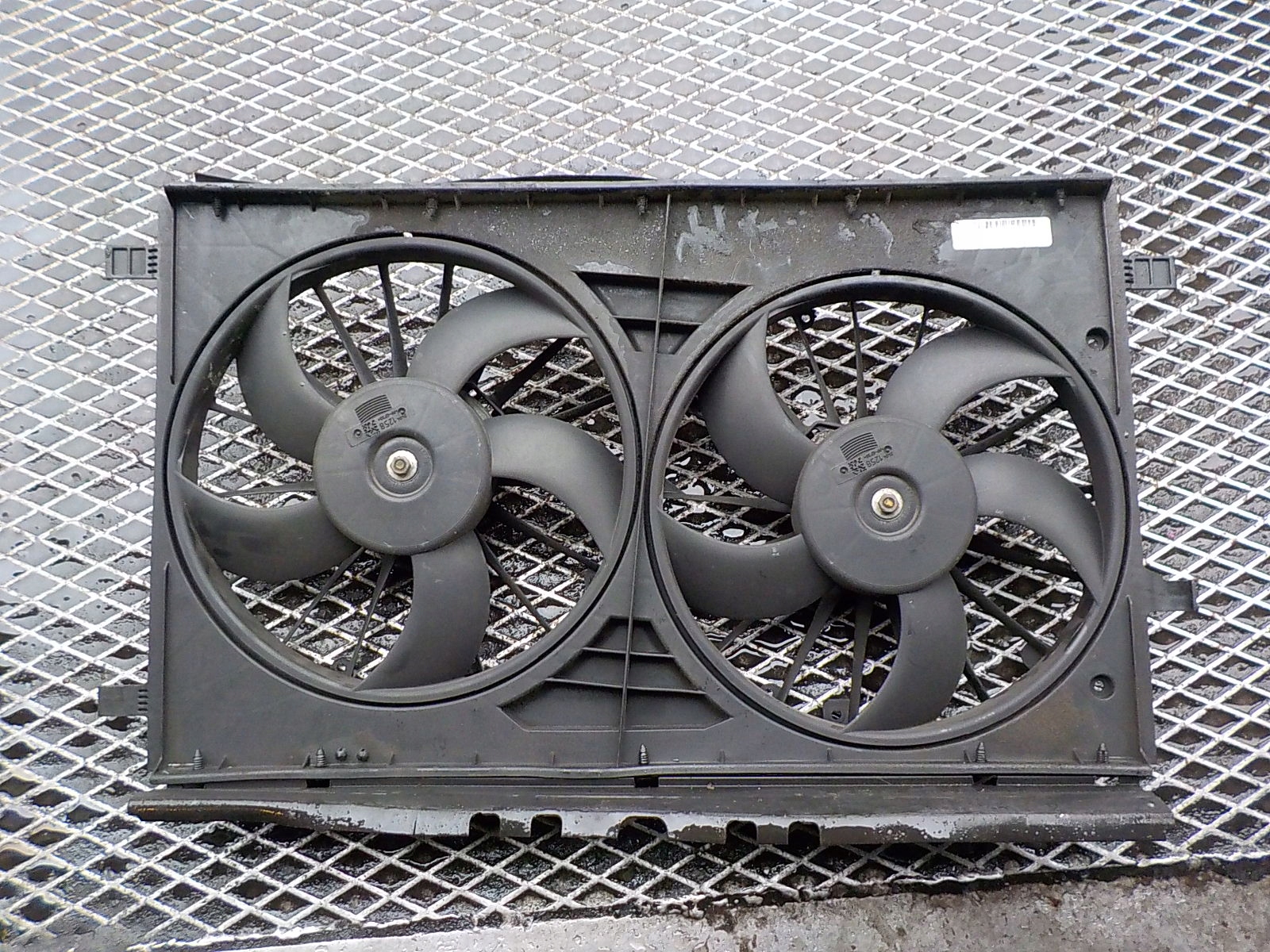 JEEP COMPASS 2.4 B fan module radiator 24041419