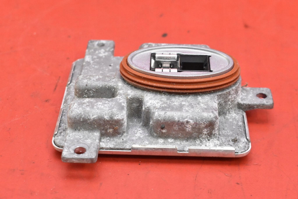 control unit XENON KSENON left 7318327 BMW F23 13-21