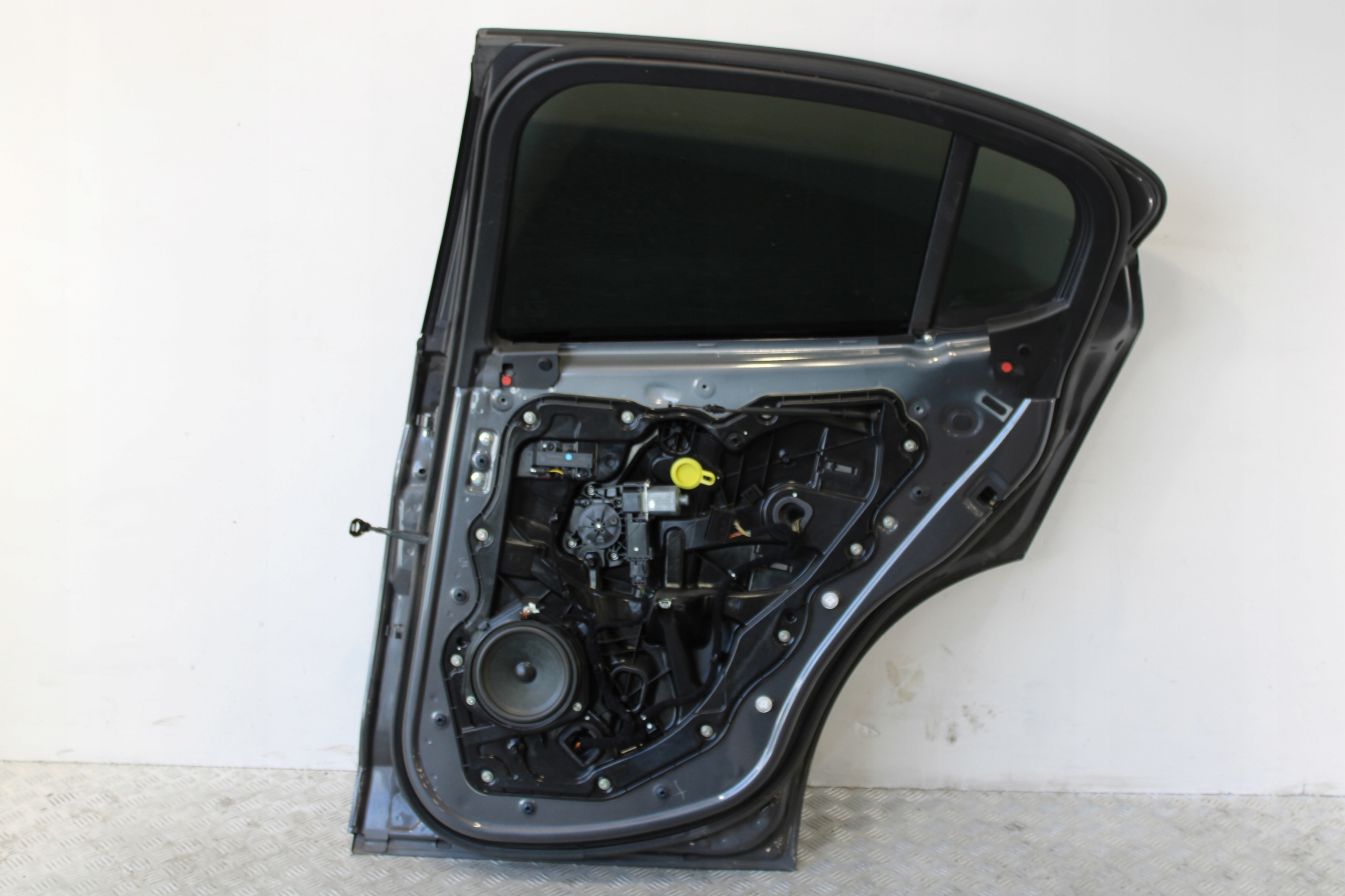 door right rear part right rear. complete ALFA ROMEO STELVIO