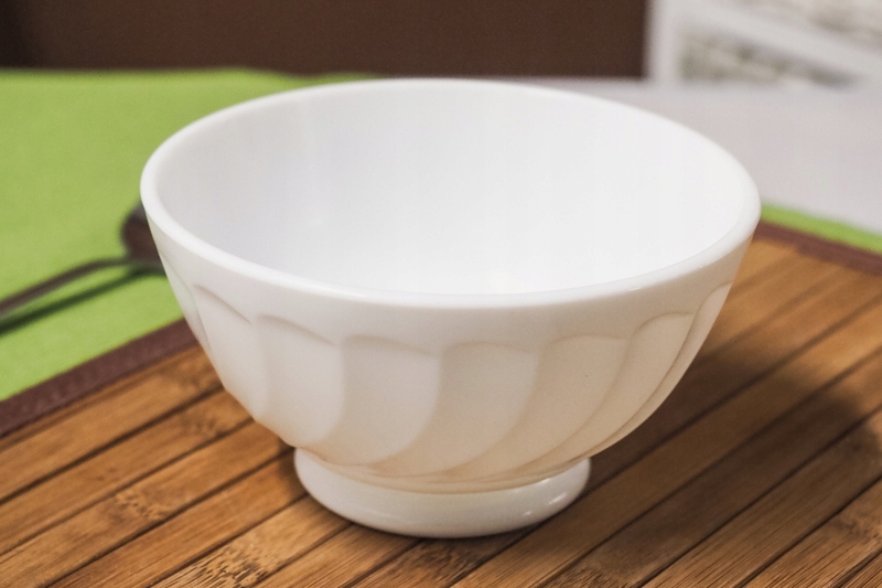 LUMINARC TRIANON WHITE Salaterka 13 cm Pojemność 460 ml