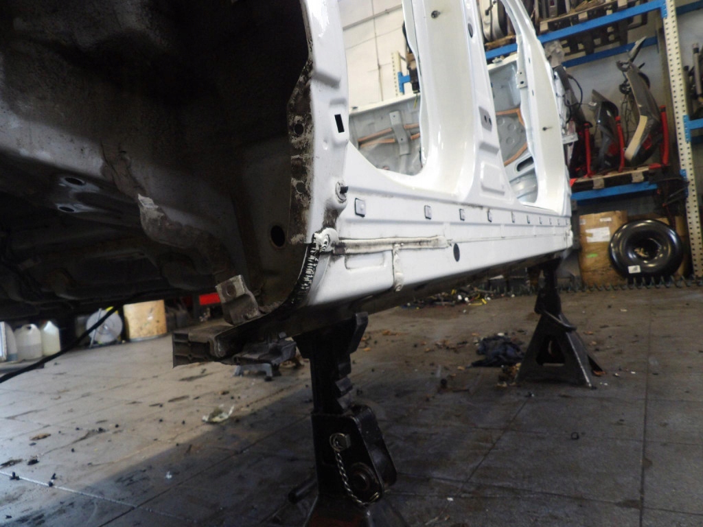 SSANGYONG TIVOLI GRAND threshold right WAA