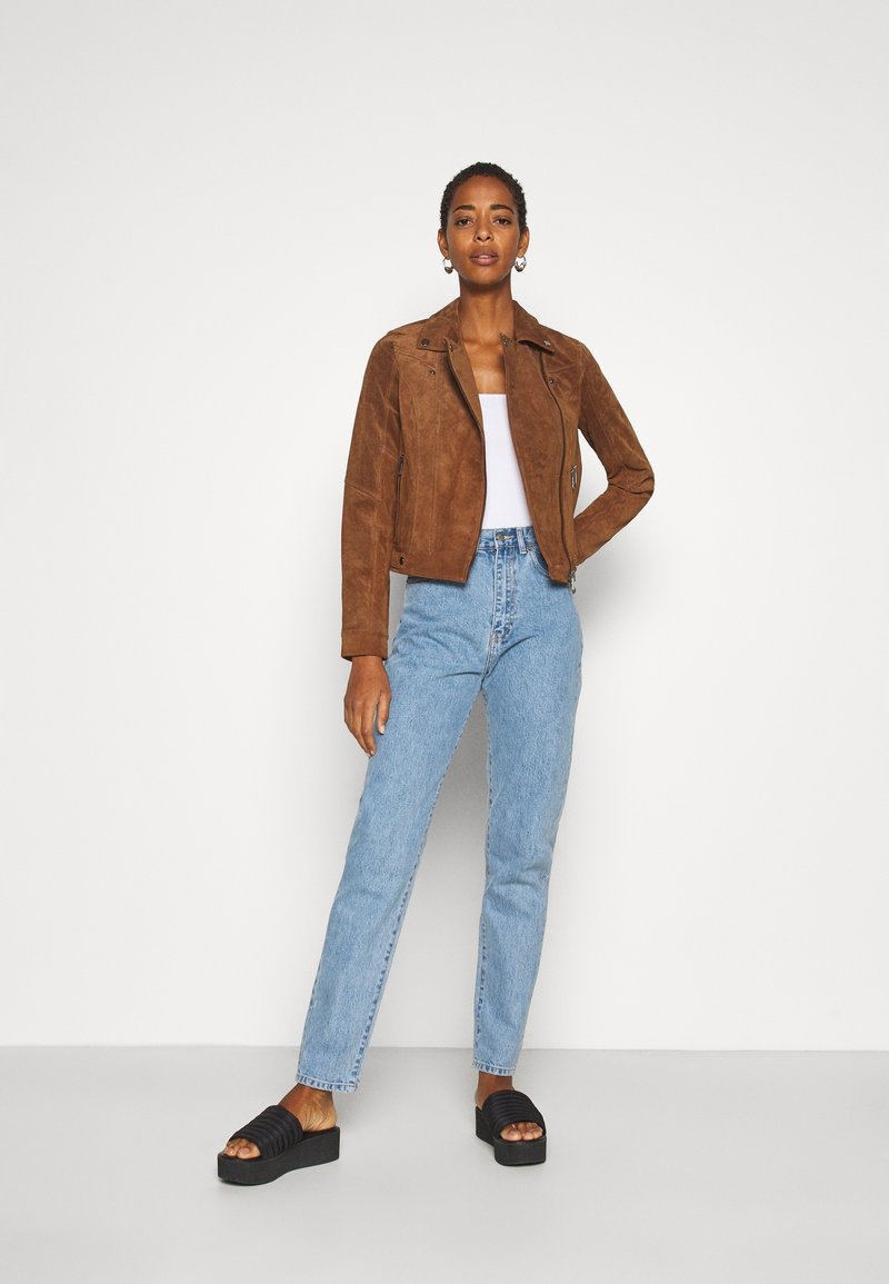 Jeansy Relaxed Fit Dr.Denim 27 Fason mom jeans