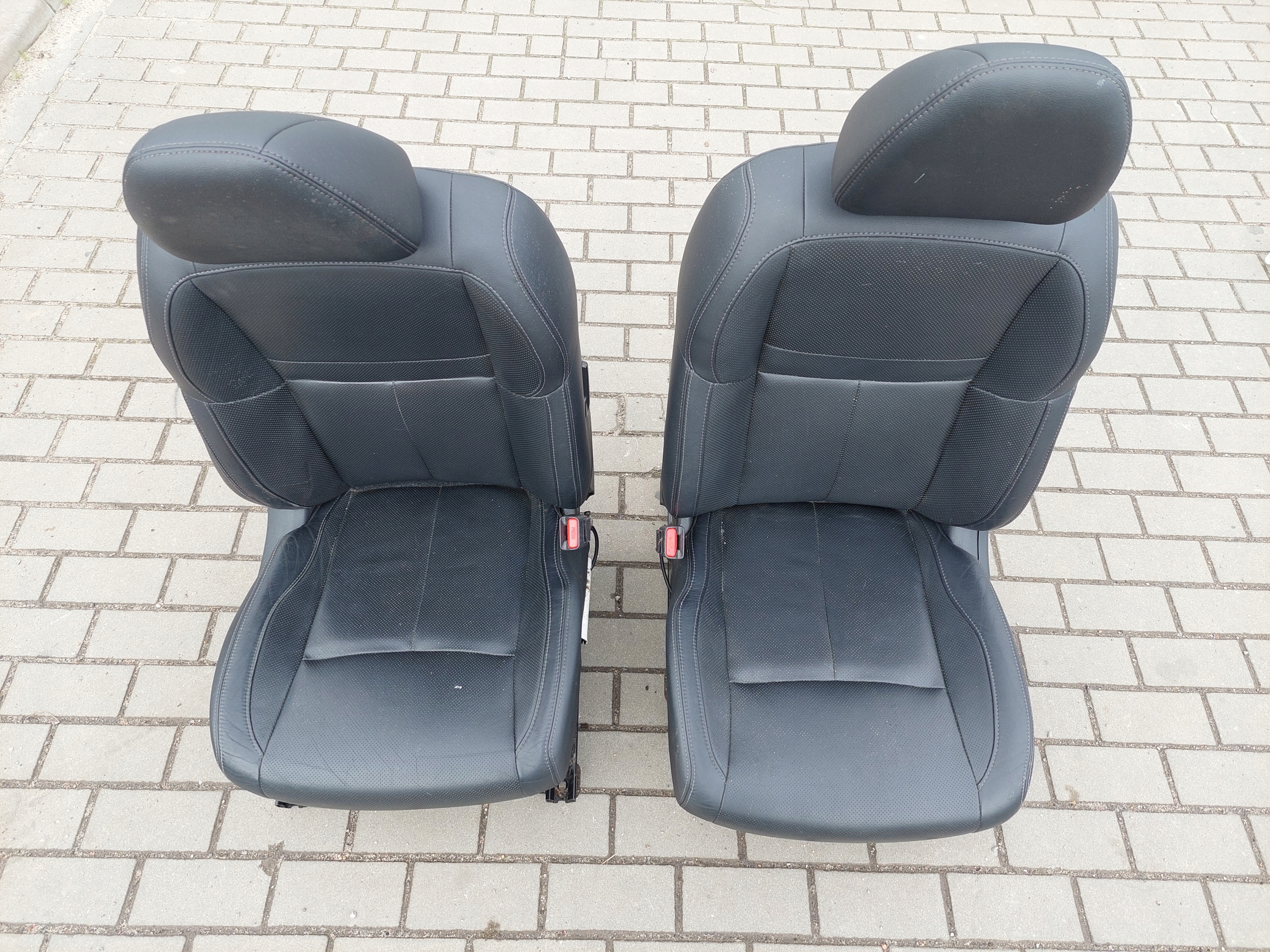 seat front front right NISSAN QASHQAI II 2 J11