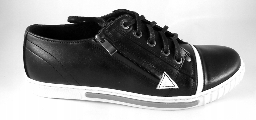 TRAMPKI ZE SKÓRY NATURALNEJ ZAMEK PRODUKT POLSKI Marka Moskała