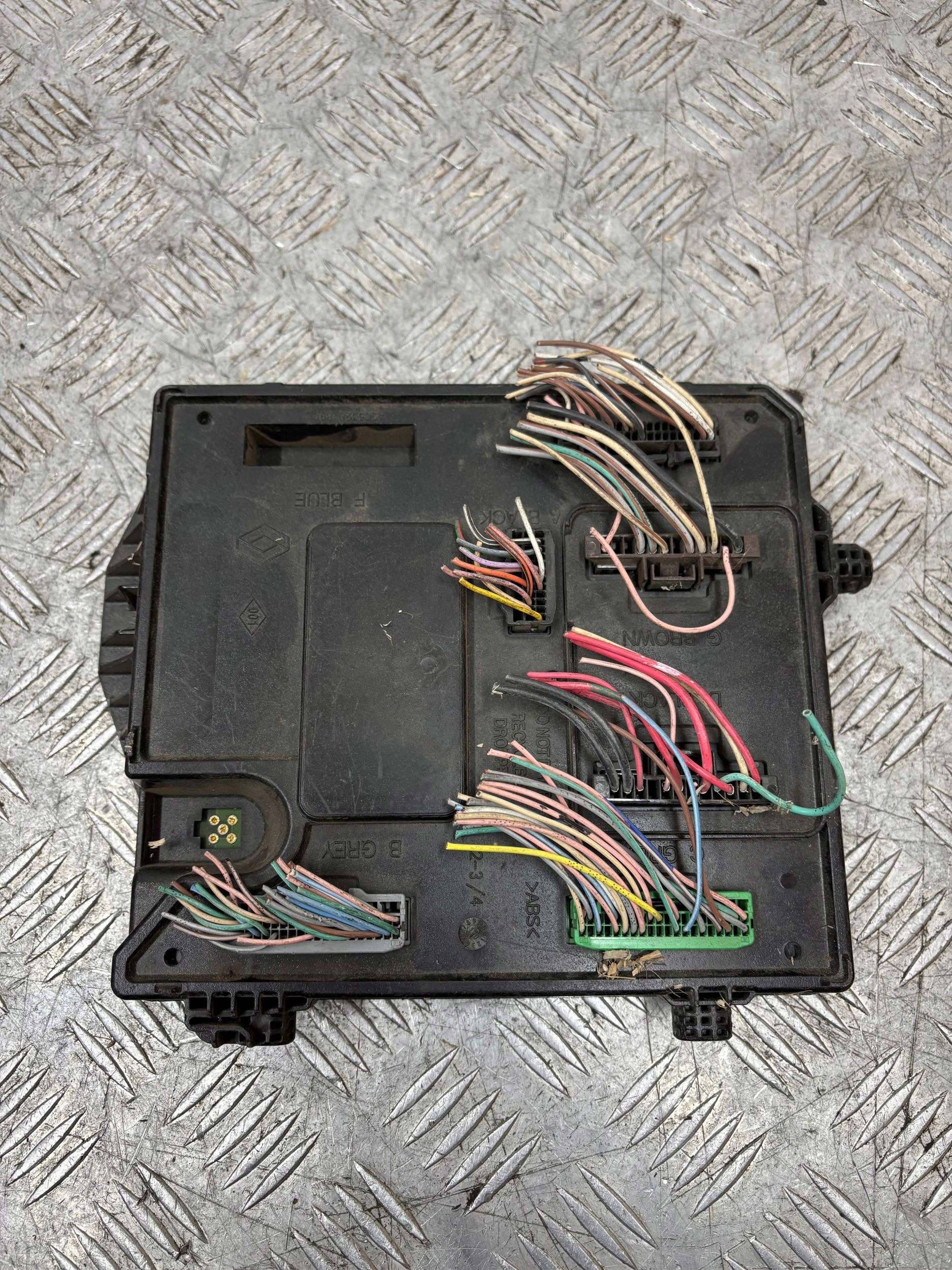 module BCM RENAULT MEGANE III 284B17882R