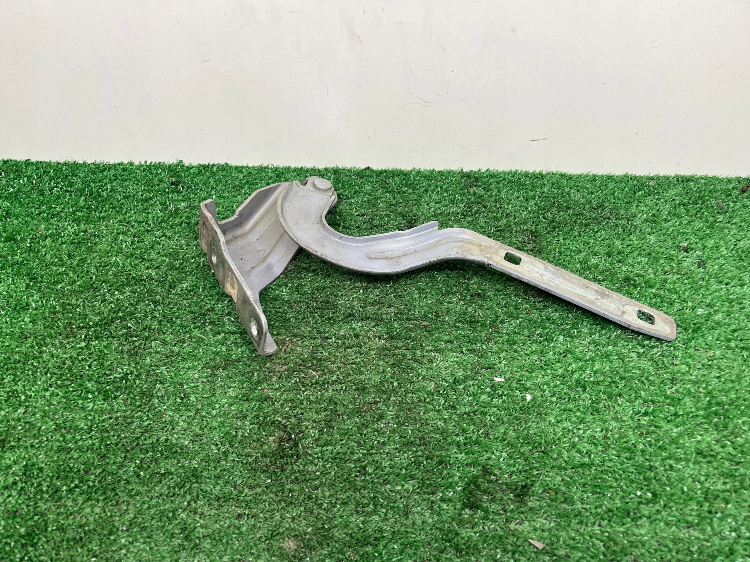 hinge bonnets left VOLKSWAGEN SHARAN 2 ALHAMBRA 7N0823301B
