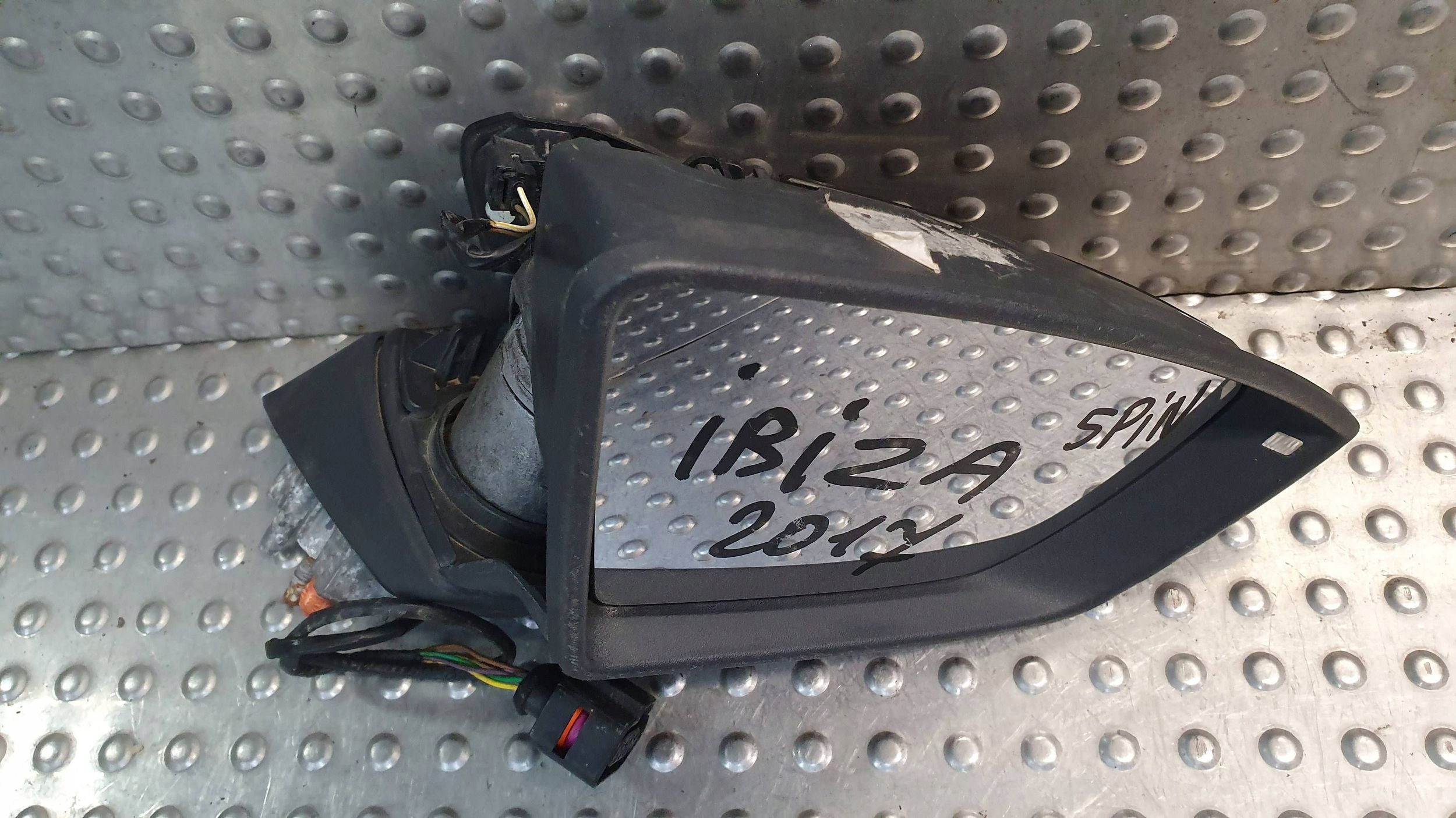 mirror right SEAT IBIZA V 5 PIN 17