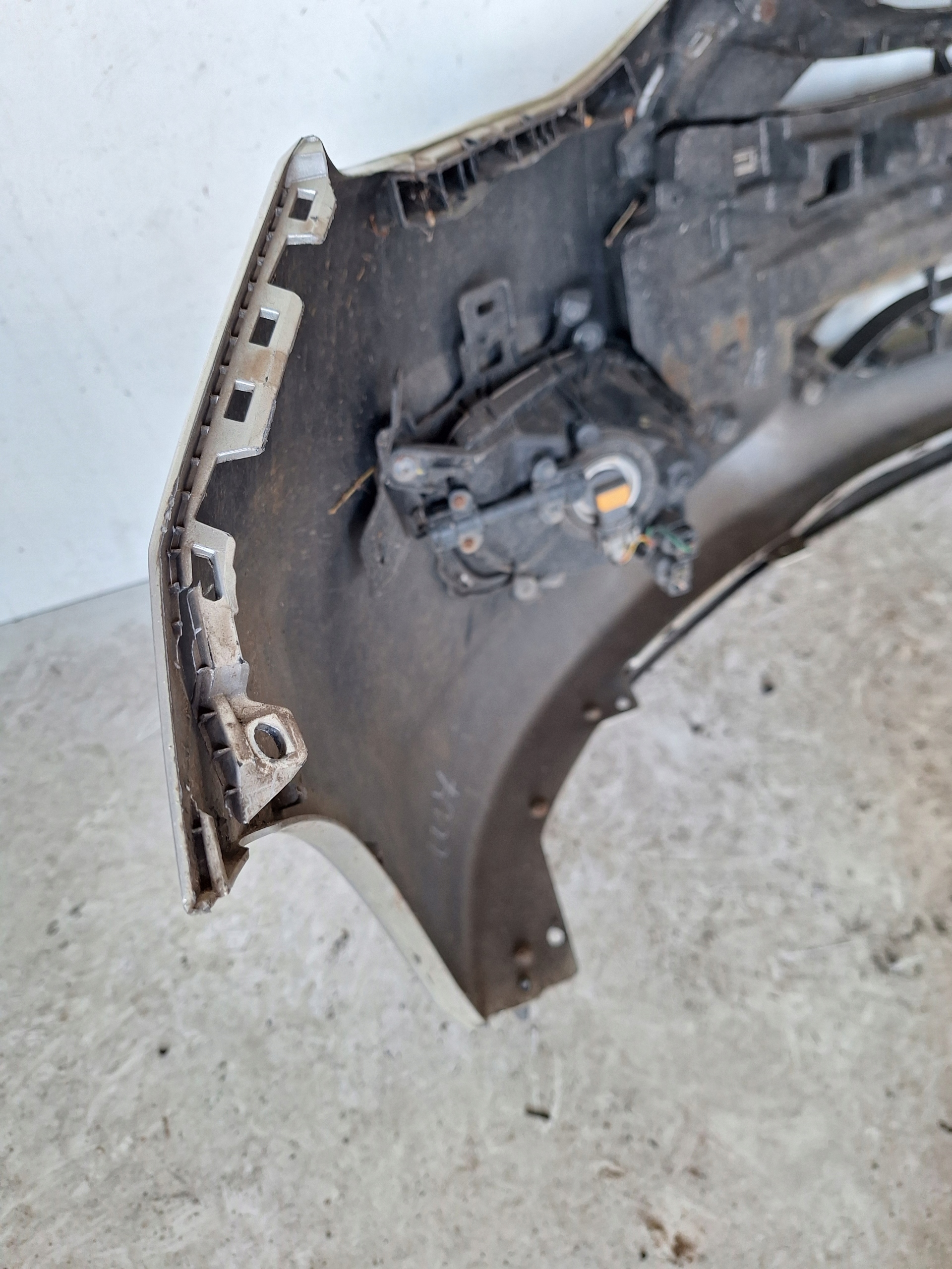 HYUNDAI I30 II 12-15 Paraurti + LED