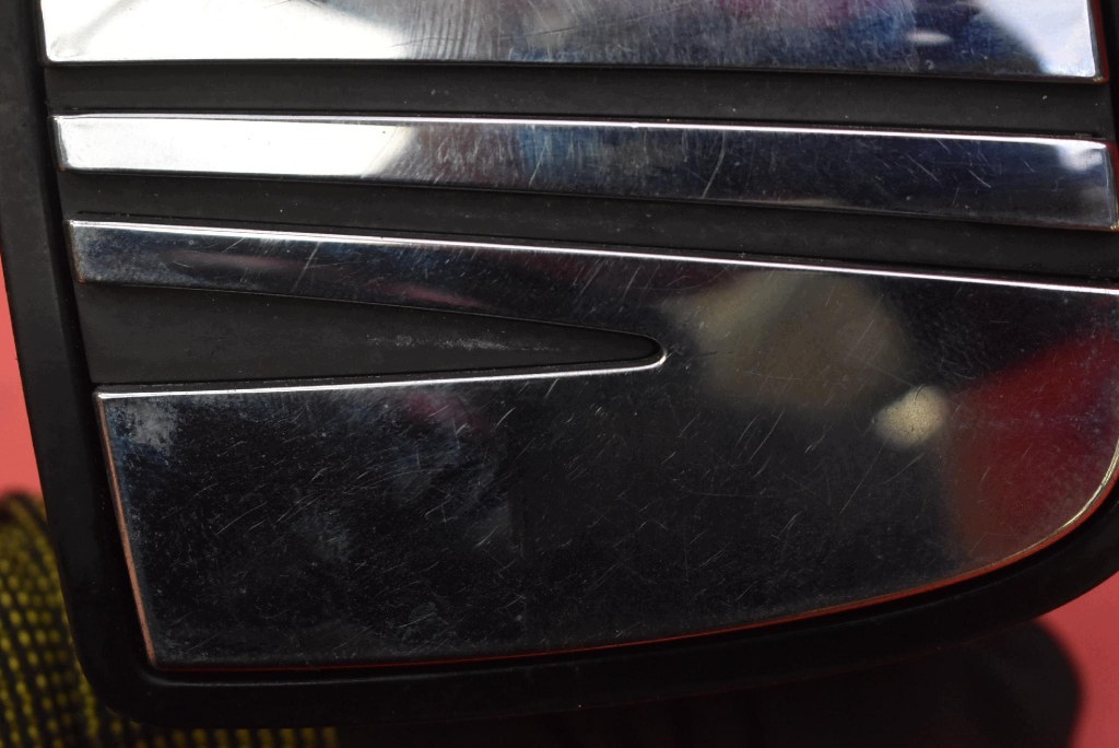 handle bonnet rear part boot 6L6827573D/E SEAT IBIZA 3 III 6L 3D HB 02-06