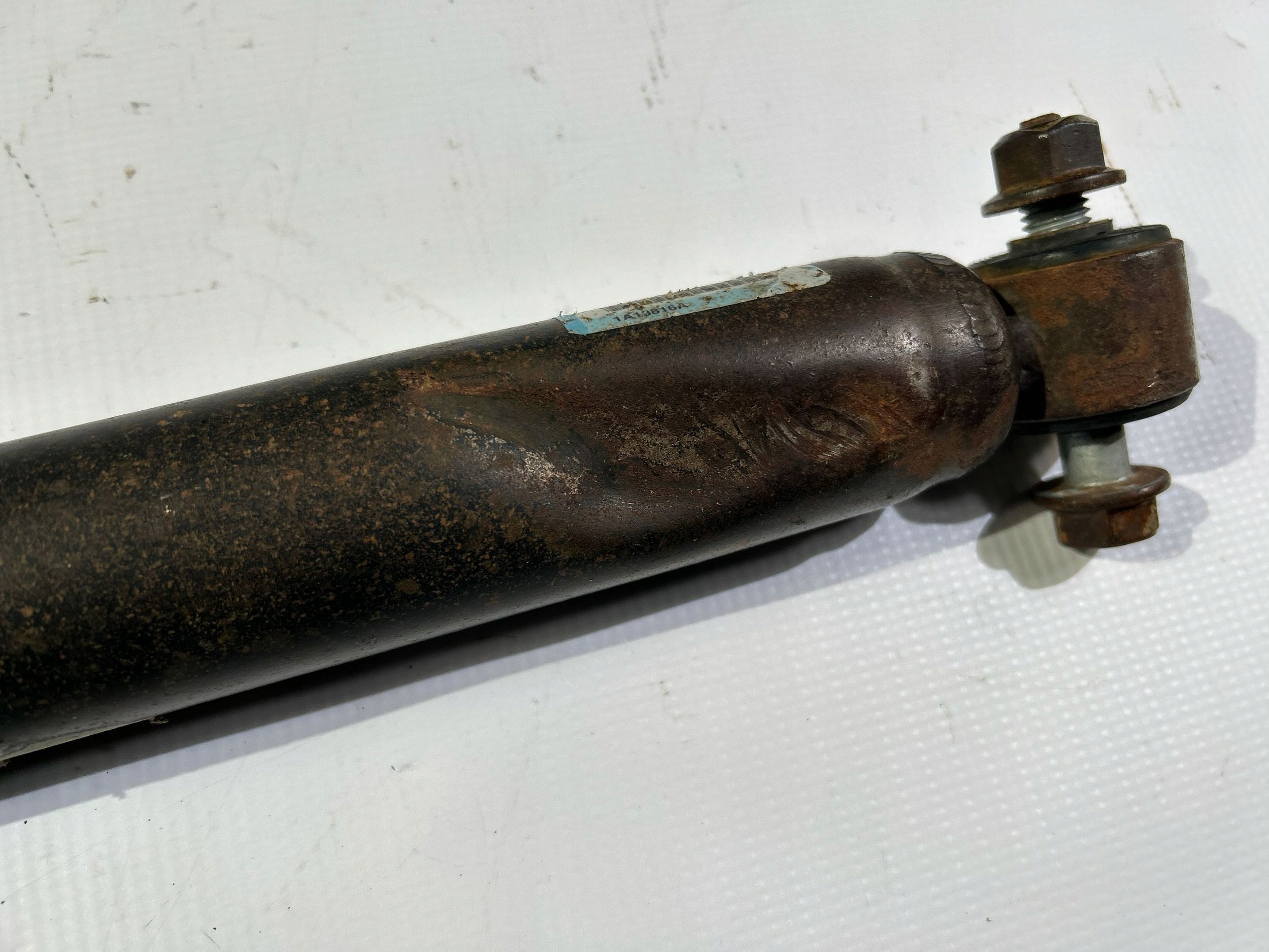 Stoßdämpfer heck hinten Dodge RAM 1500 2013