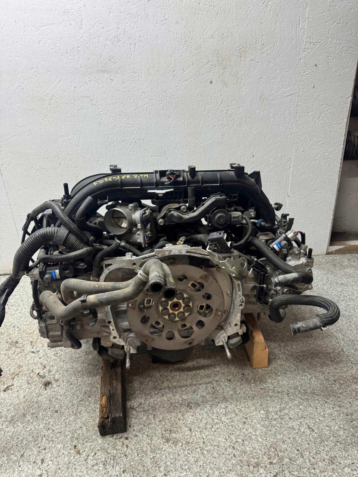 комплектный Двигатель subaru XV Forester V 2019-2023 2.0 гибрид 2020 FB20