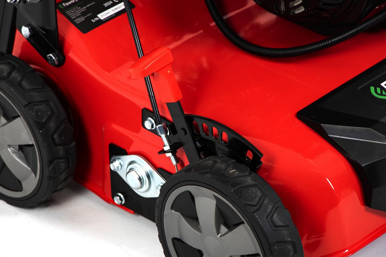 WERTYKULATOR SPALINOWY AERATOR AREATOR 6 KM 40 cm 2 WAŁKI Z KOSZEM PRO LUX Rodzaj aerator wertykulator