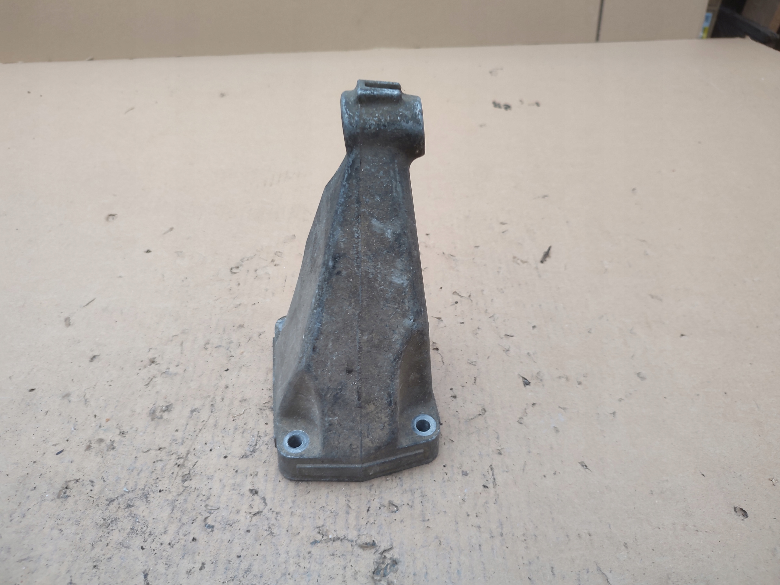 engine mount MERCEDES VITO 639 2.2 CDI A6462230204