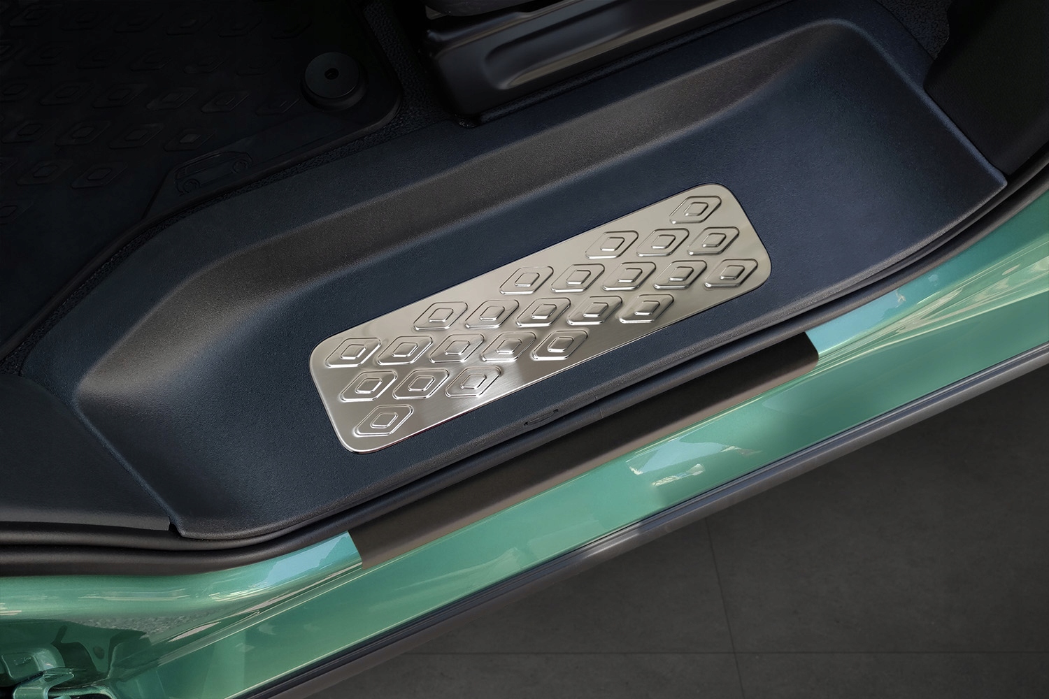 VW ID BUZZ EB / ID BUZZ CARGO EBN 2022 - WEWNĘTRZNE NAKŁADKI PROGOWE Producent Avisa