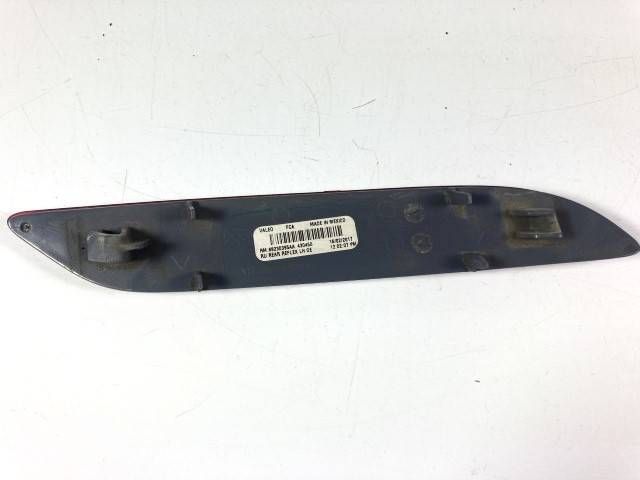 Chrysler Pacyfica 2024+ odblask left bumper rear part