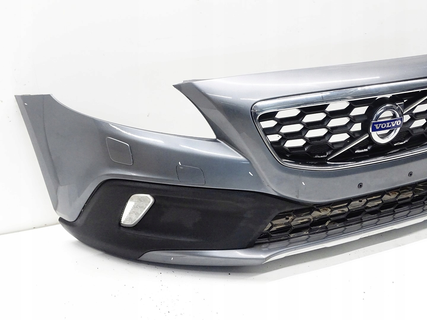 complete bumper front front VOLVO V40 CC CROS COUNTRY OSMIUM GREY