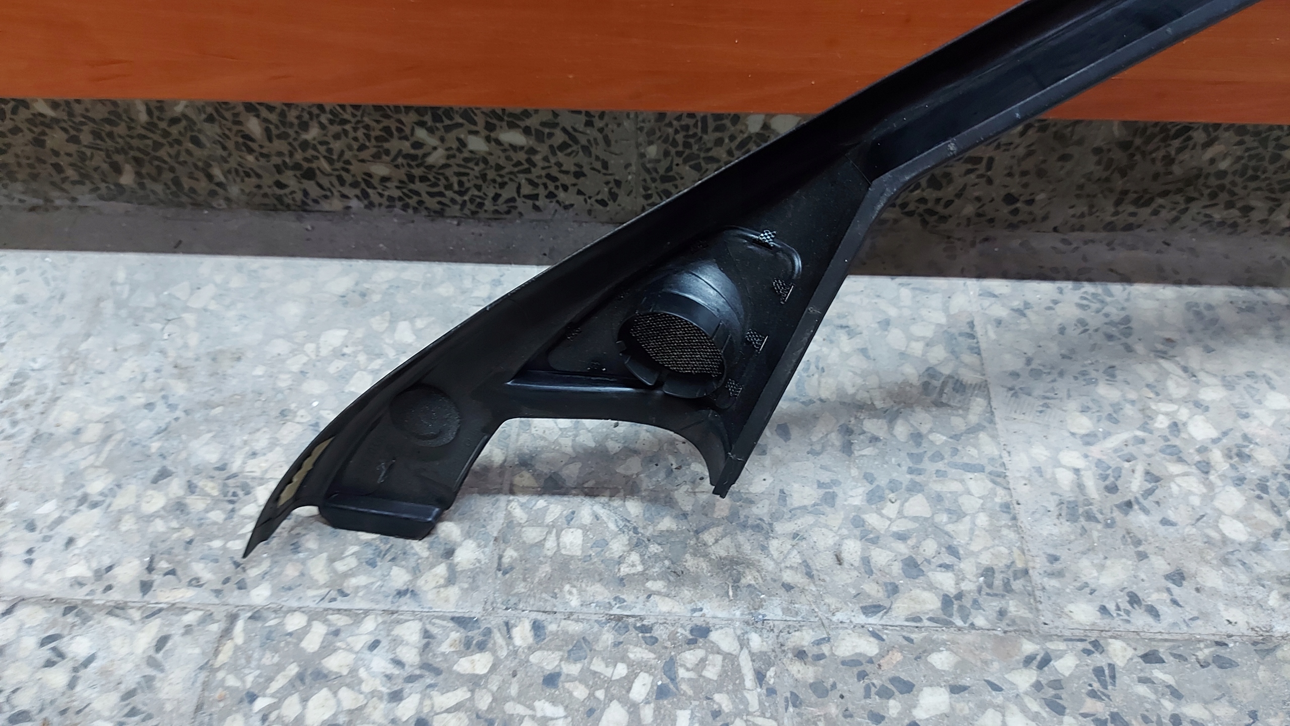 moulding cover frame door left front windows BMW 5 E60 E61