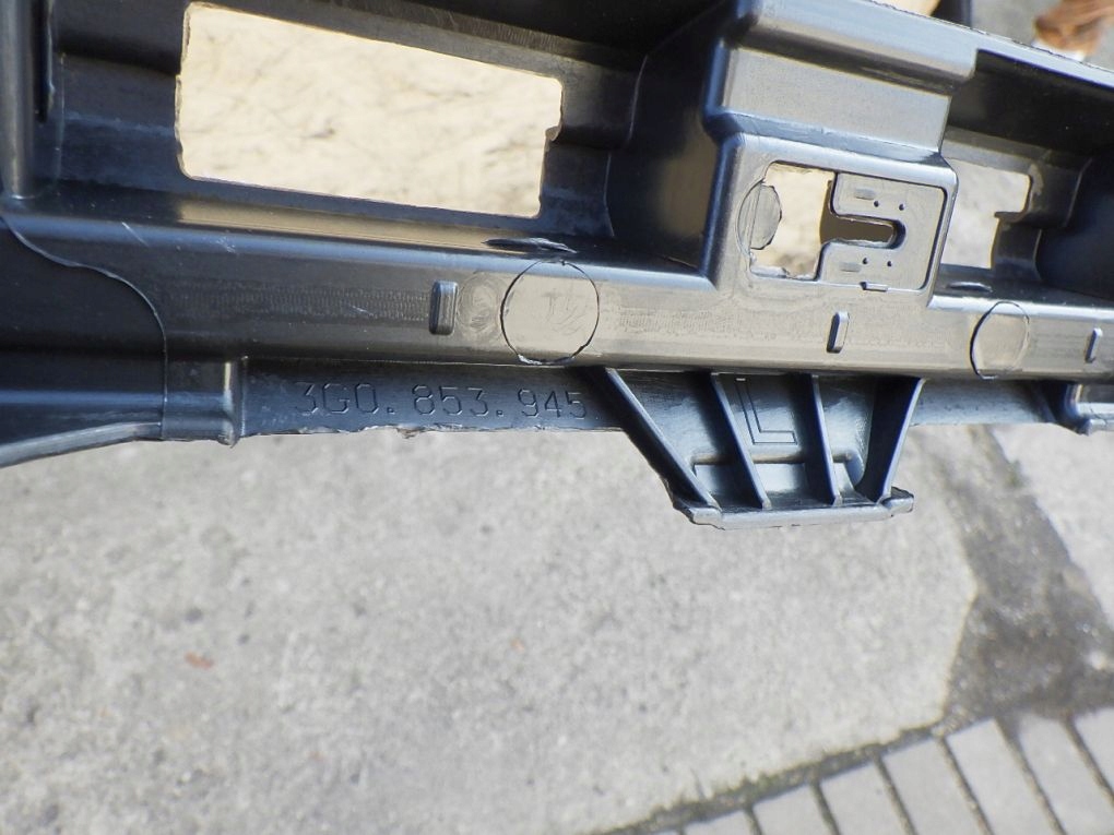 VW PASSAT B8 3G0 14- SUPPORT PLAQUE JUPES GAUCHE