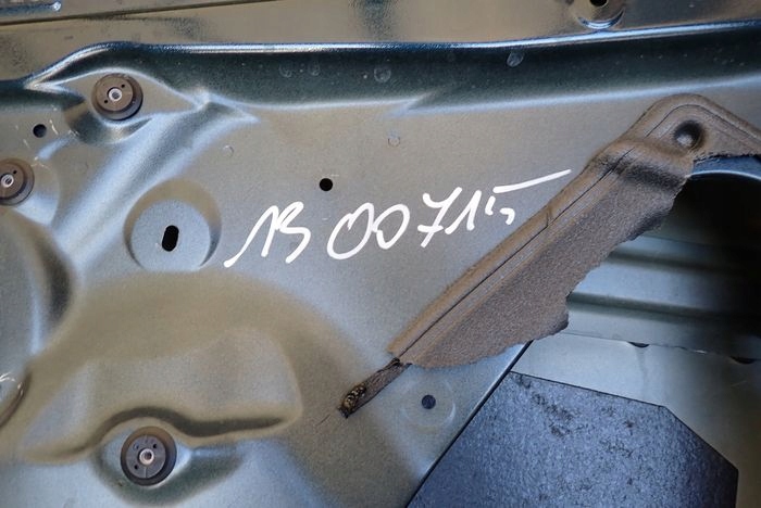 BMW F20 F21 1 door right front front