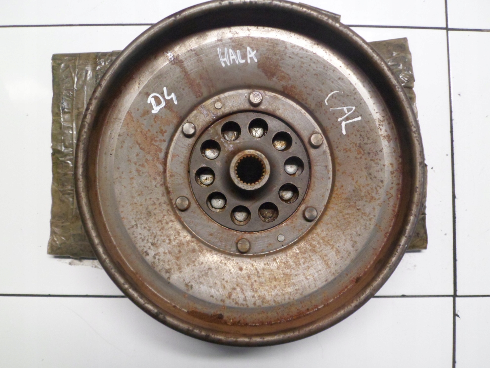 AUDI 3.2FSI CAL wheel flywheel 0AW105317K