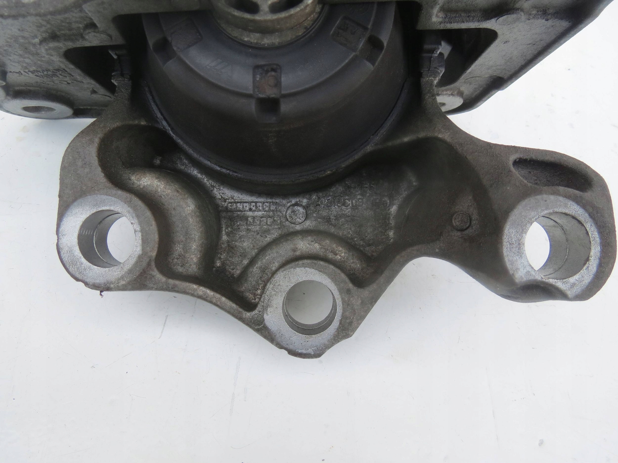 holder of the engine left VOLVO S90 2.0 31460716