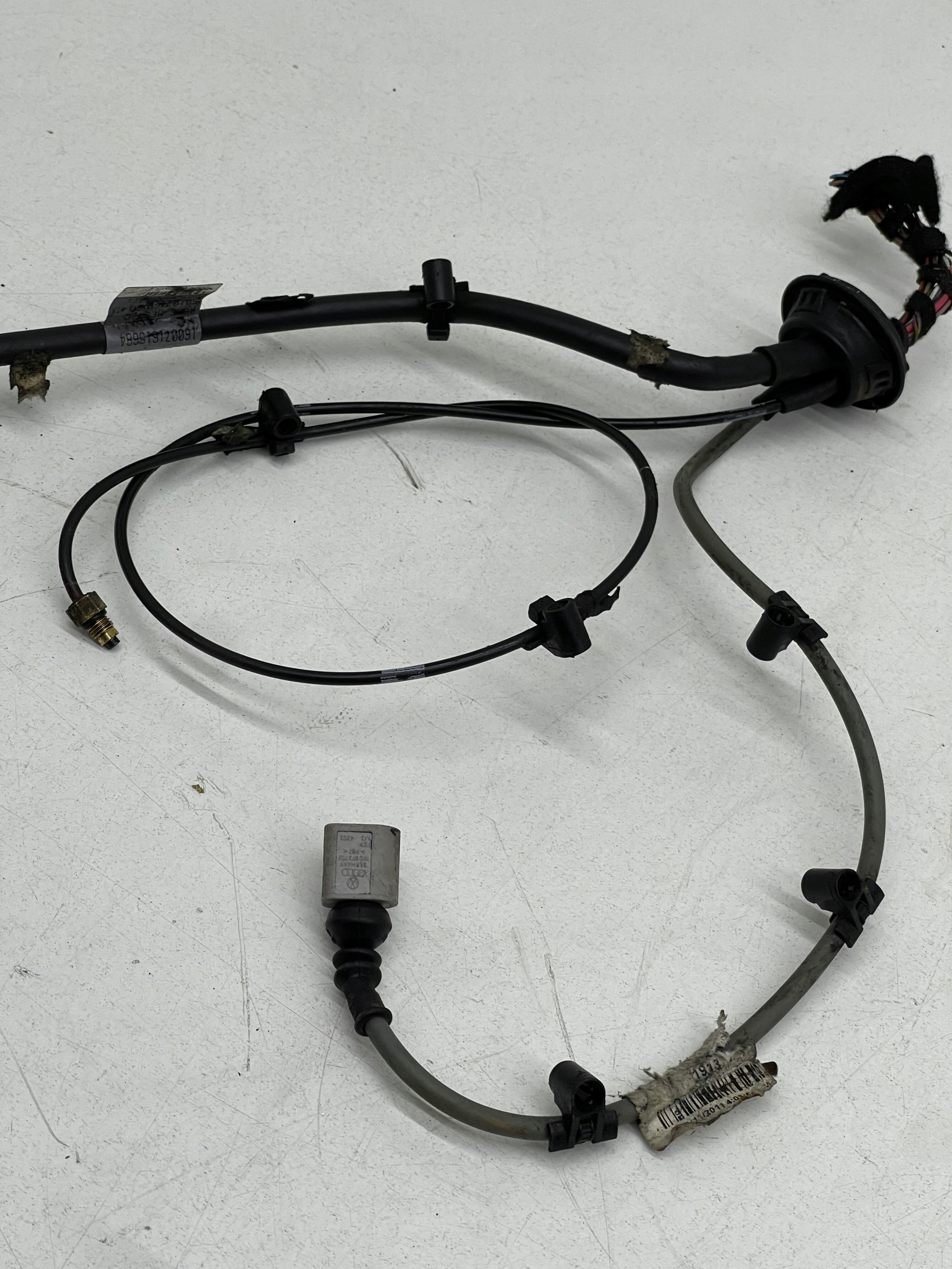 AUDI A7 C7 A6 C7 bundle wiring wheels ABS below XENON PNEUMATYKA left rear part