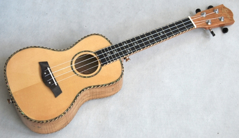 Koncertní ukulele s obalem Ever Play LA6-24