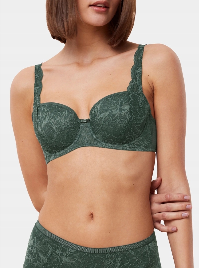 U808 Triumph vyztužená podprsenka Amourette Charm T WHP02 velikost 90F