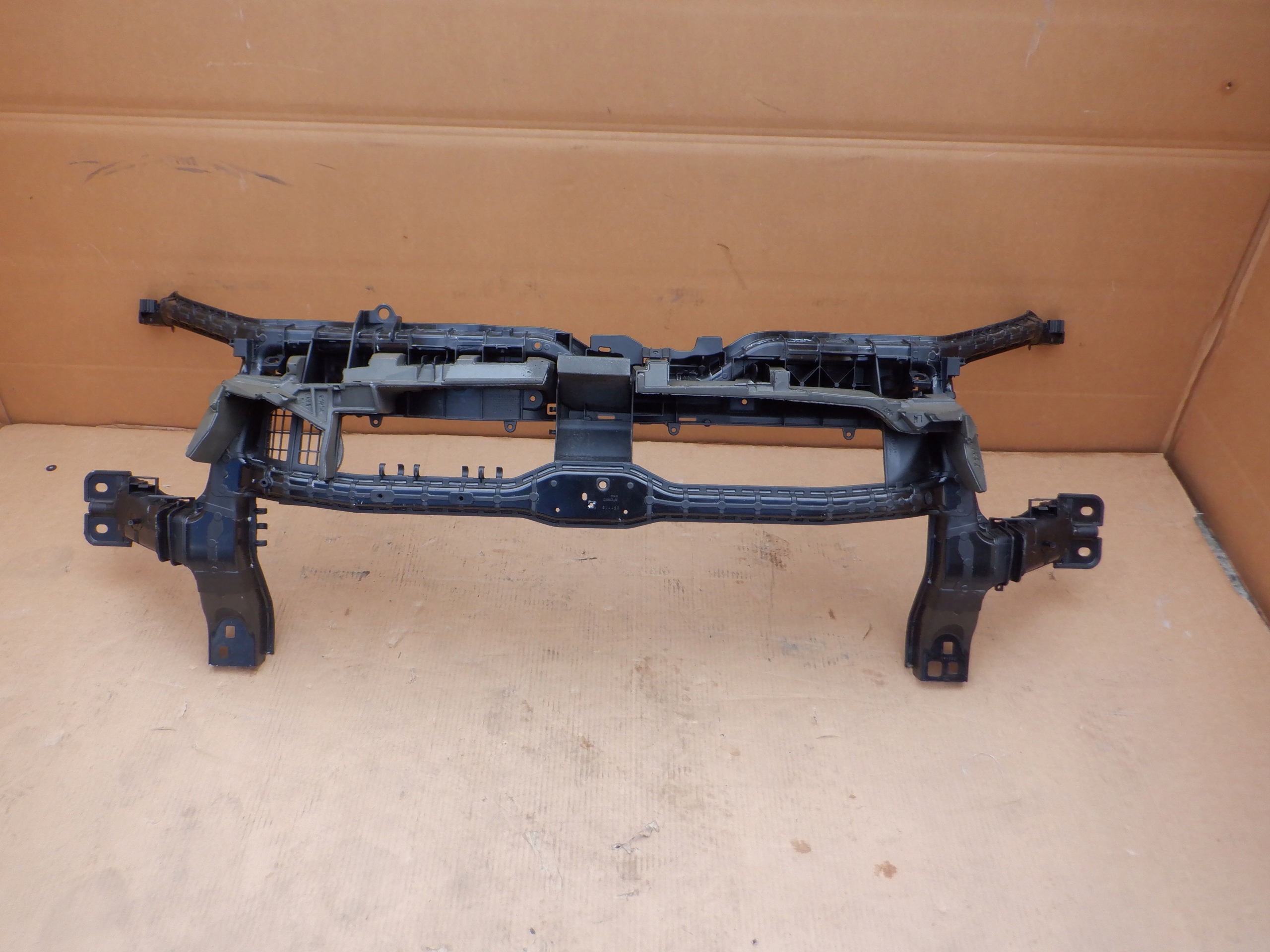 WZMOCNIENIE PAS FORD TRANSIT MK8 LIFT