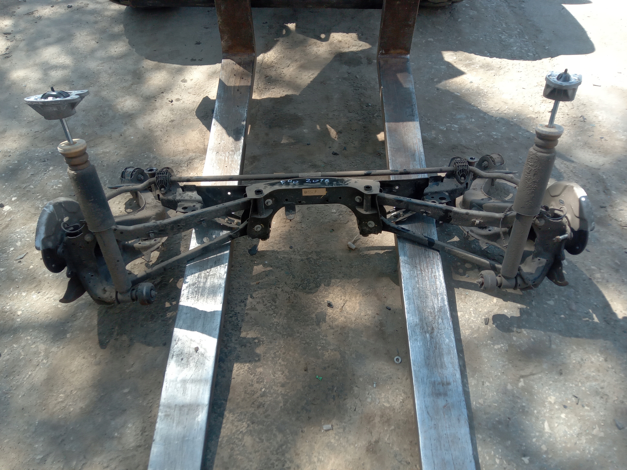 BMW 1 F40 ZAWIESZENIE TYŁ TYLNE