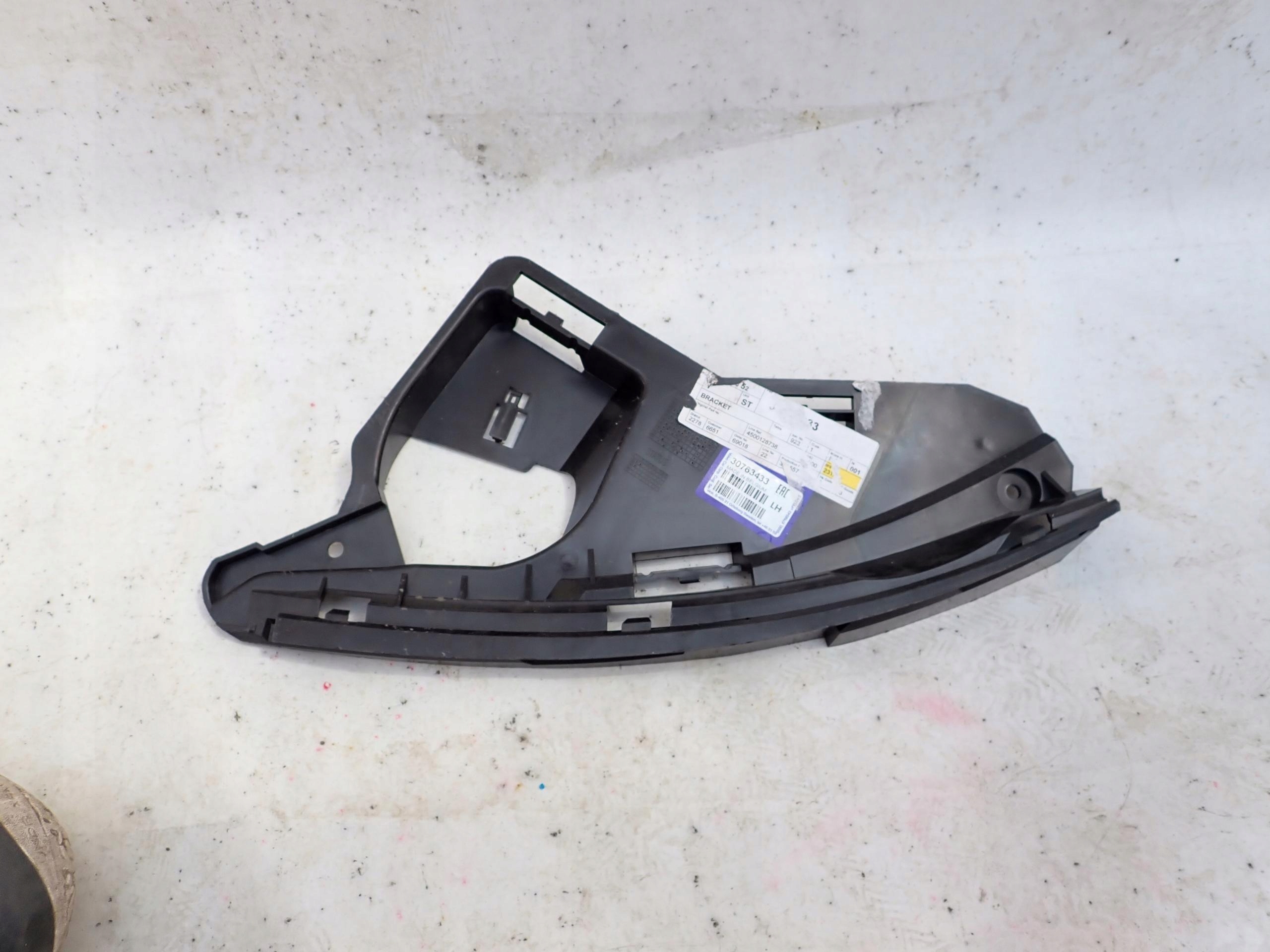 VOLVO XC60 09-12 support holder lights right 30763433