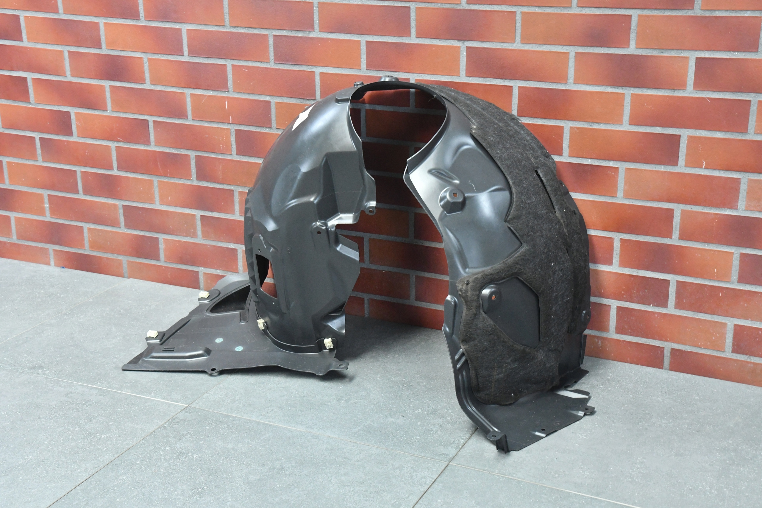 mudguard right front front cover BMW X2 U10 m-packet 433km