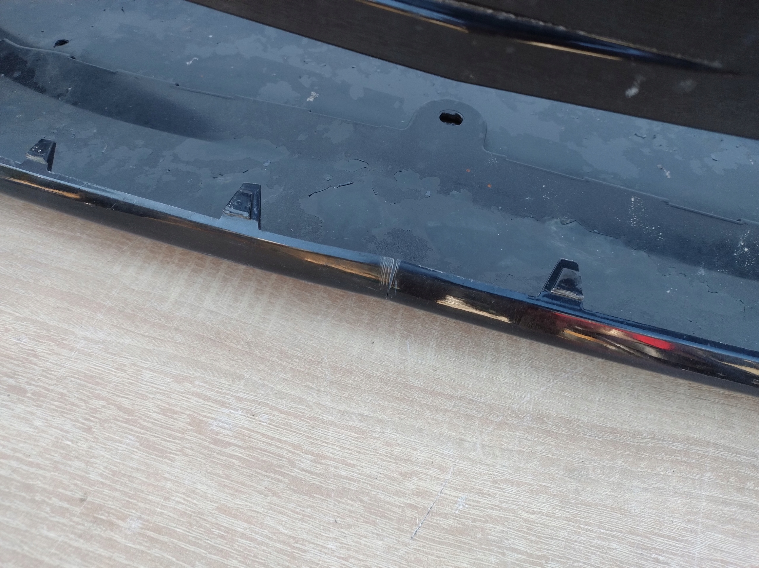 OPEL CORSA D FL nárazník předek originál 13285996