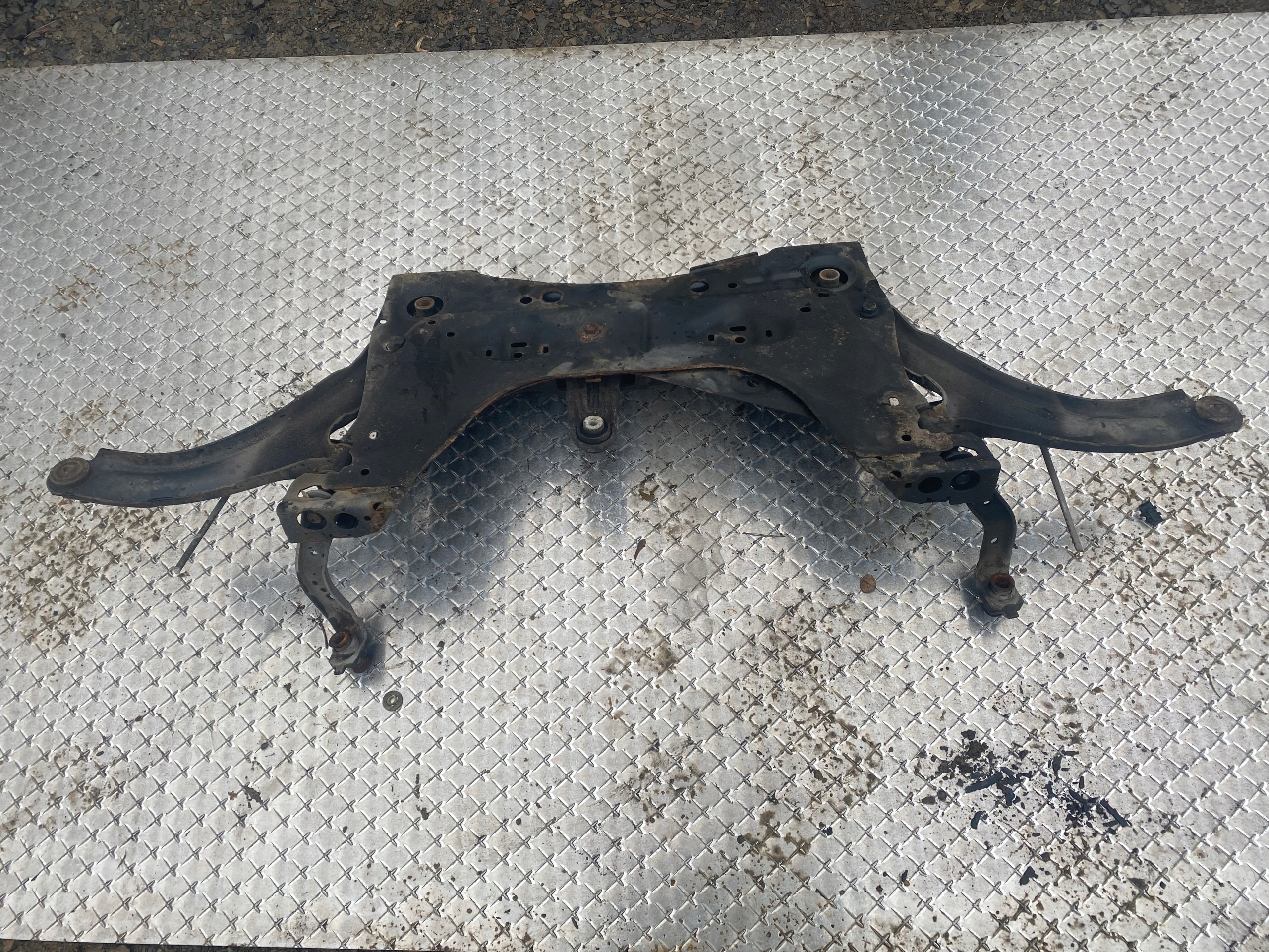 NISSAN MICRA K12 LIFT 1.2 axle beam axle beam subframe front
